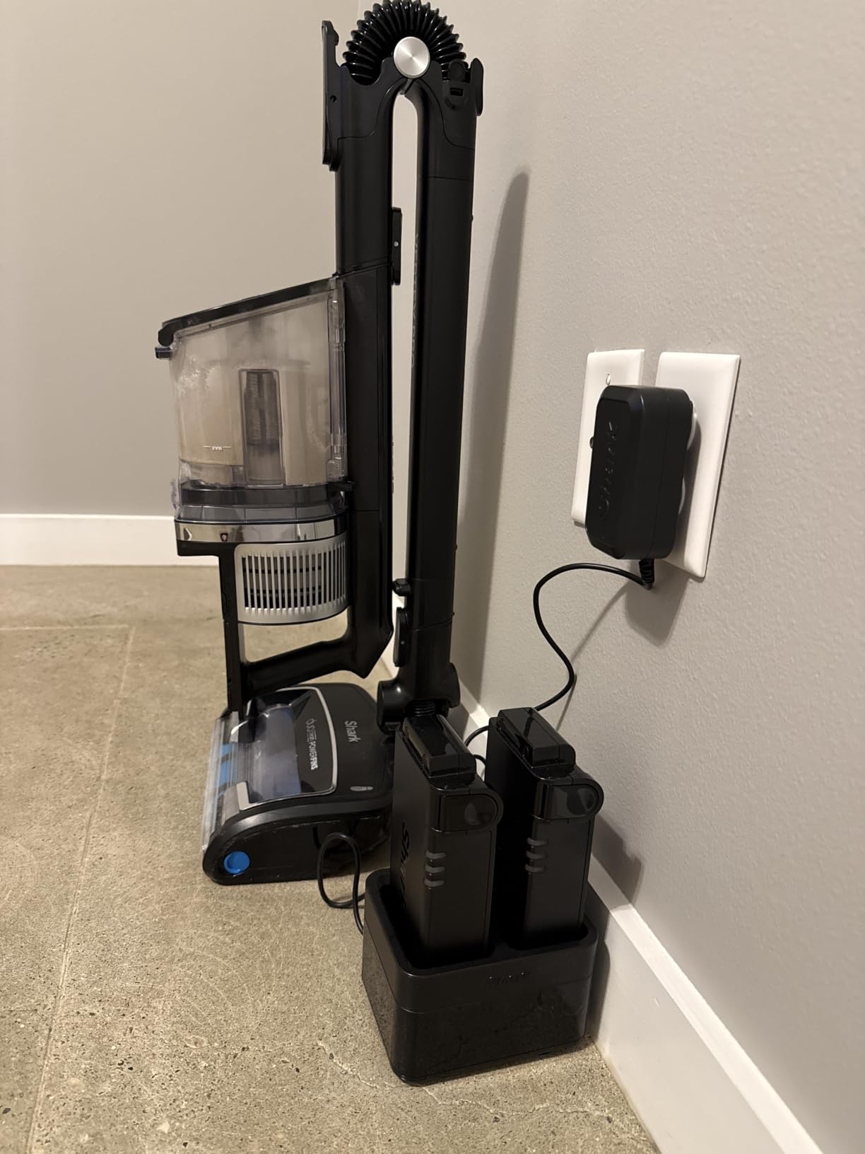 Vertex Pro Cordless Stick Vaccum, Black/Silver, IZ682H | Lightweight 2-in-1 Vacuum, Removeable Handheld, DuoClean Powerfins, HEPA, IQ Display, Self Cleaning Brushroll, 120Min Runtime customer photo 1