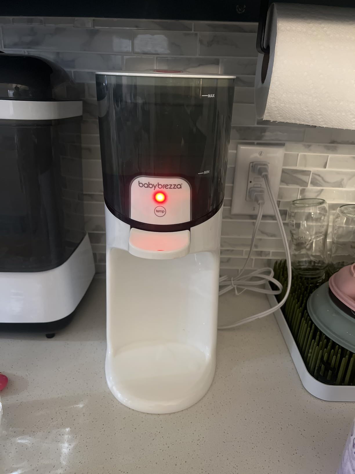 Baby Brezza Instant Baby Bottle Maker with 3 Temperature Settings customer photo 1