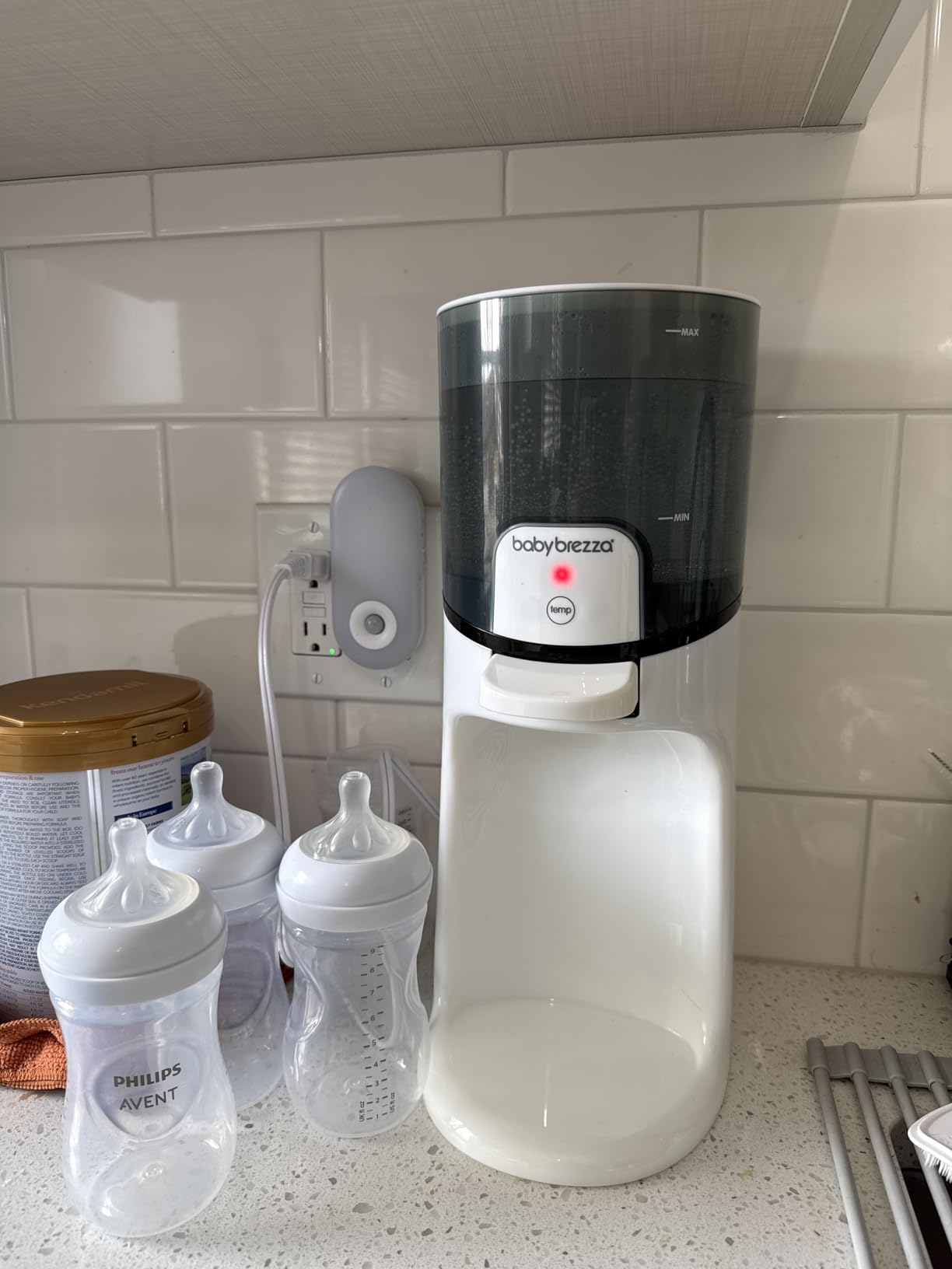 Baby Brezza Instant Baby Bottle Maker with 3 Temperature Settings customer photo 2