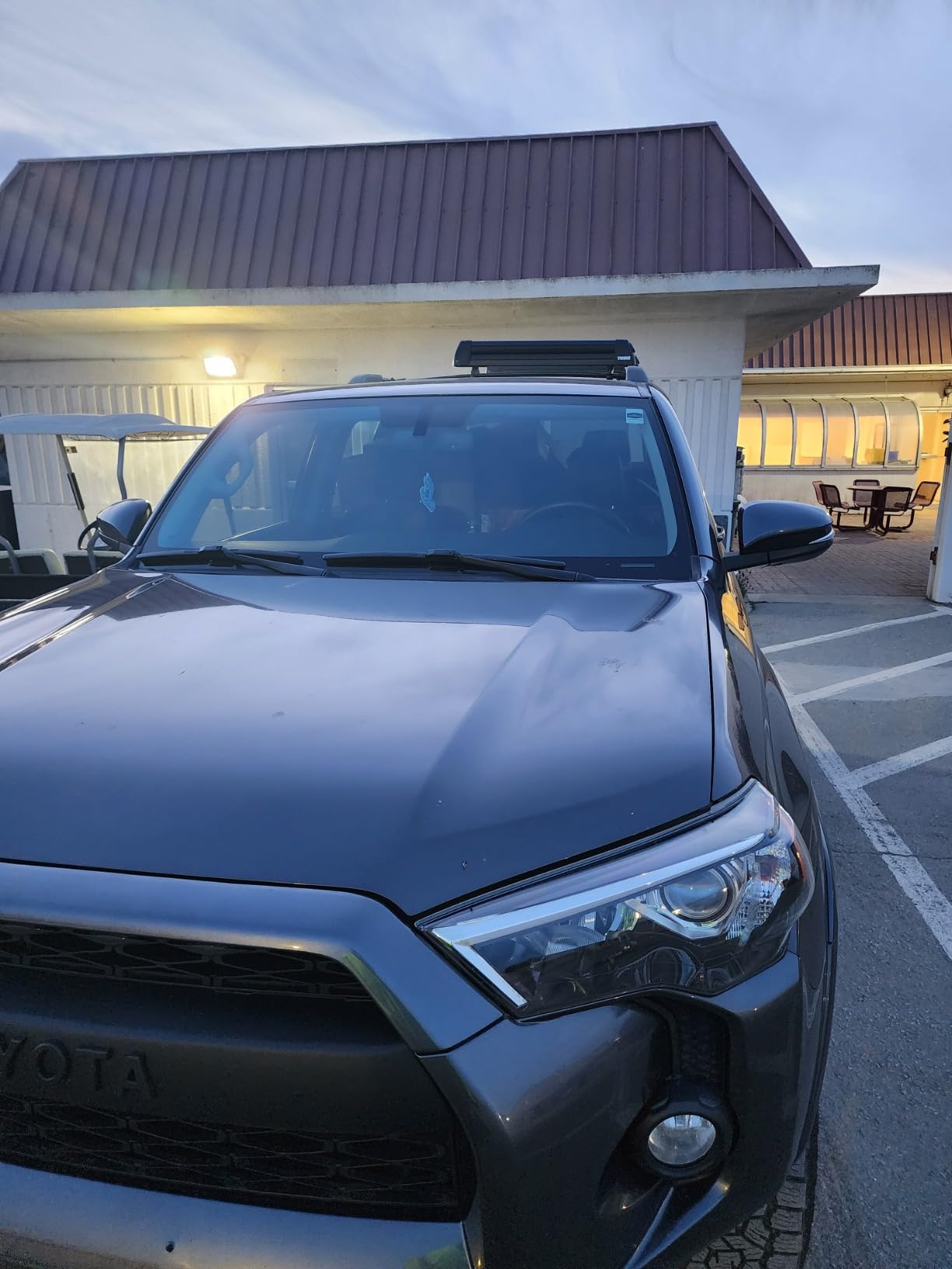 Thule Ski & Snowboard Rack Carrier customer photo 1