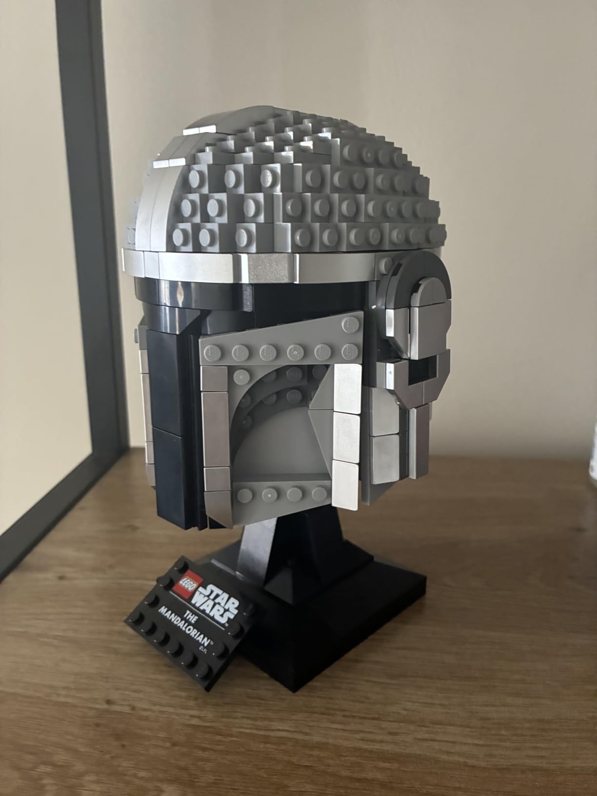 LEGO Star Wars The Mandalorian Helmet 75328 Buildable Model Kit, Display Collectible Decoration Set for Adults, Men, Women, Mom, Dad, Collectible Gift Idea customer photo 1