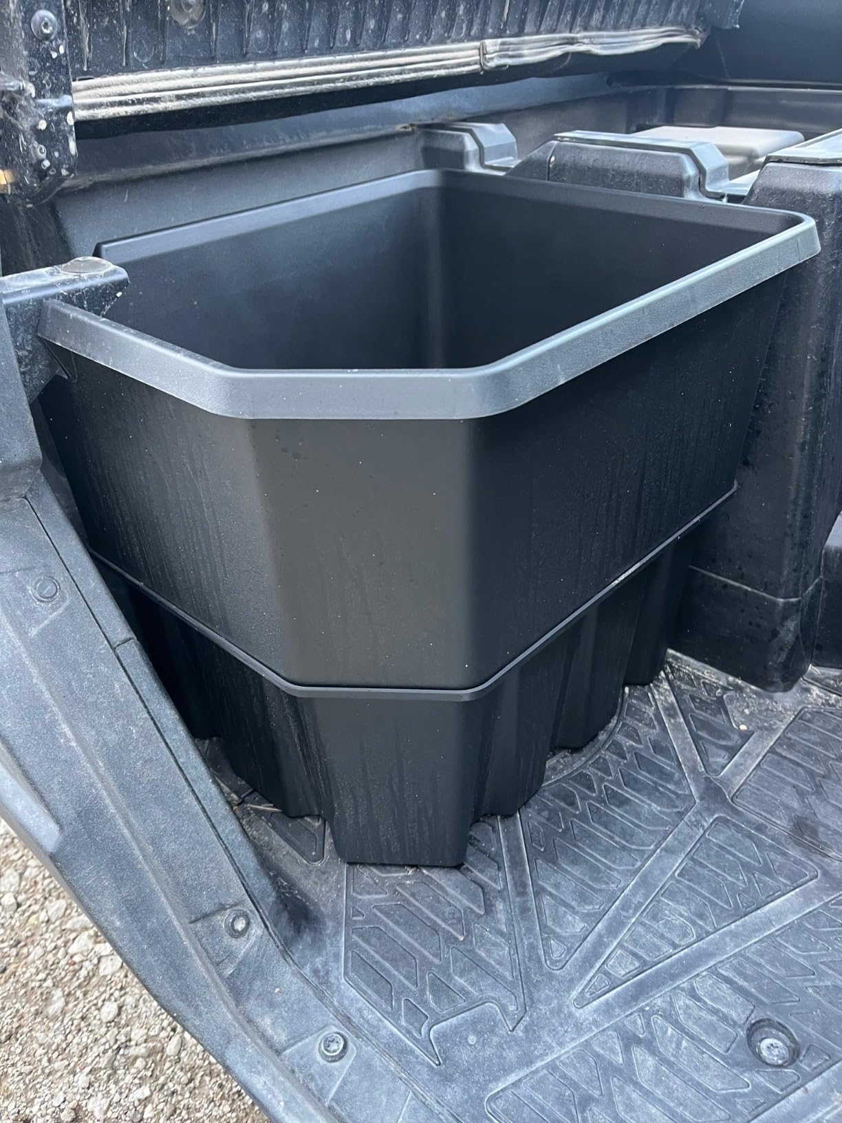 A & UTV PRO Bed Storage Box for Can Am Defender, HD10 HD9 HD8 HD5 Max/Can Am Commander, Compatible with Can-Am Defender 2016-2026 Accessories Removable Tool Box Rear Cargo Box customer photo 1