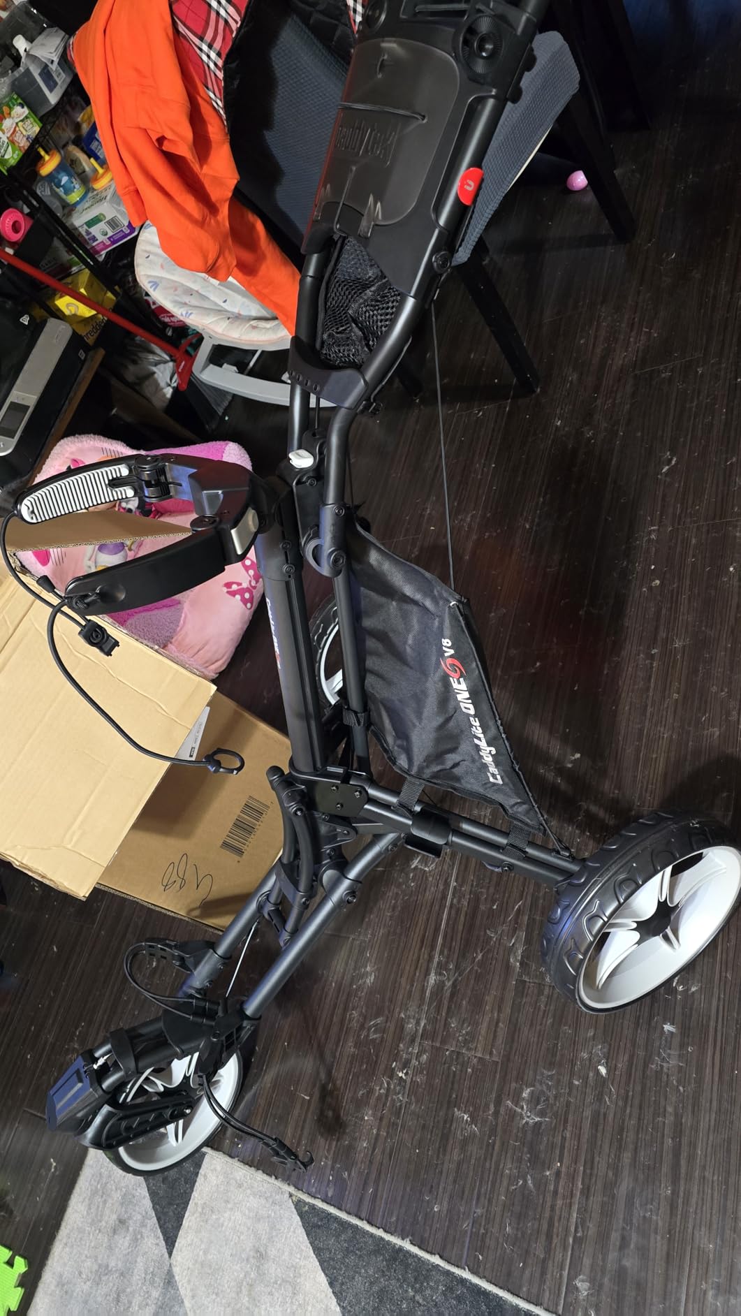 Caddytek CaddyLite ONE-Swivel V8 Golf Push Cart - Lightweight 3 Wheel Foldable Cart with One-Click Folding, 360° Swivel Front Wheel, Adjustable Handle, Cooler Basket, Umbrella & Drink Holder customer photo 2