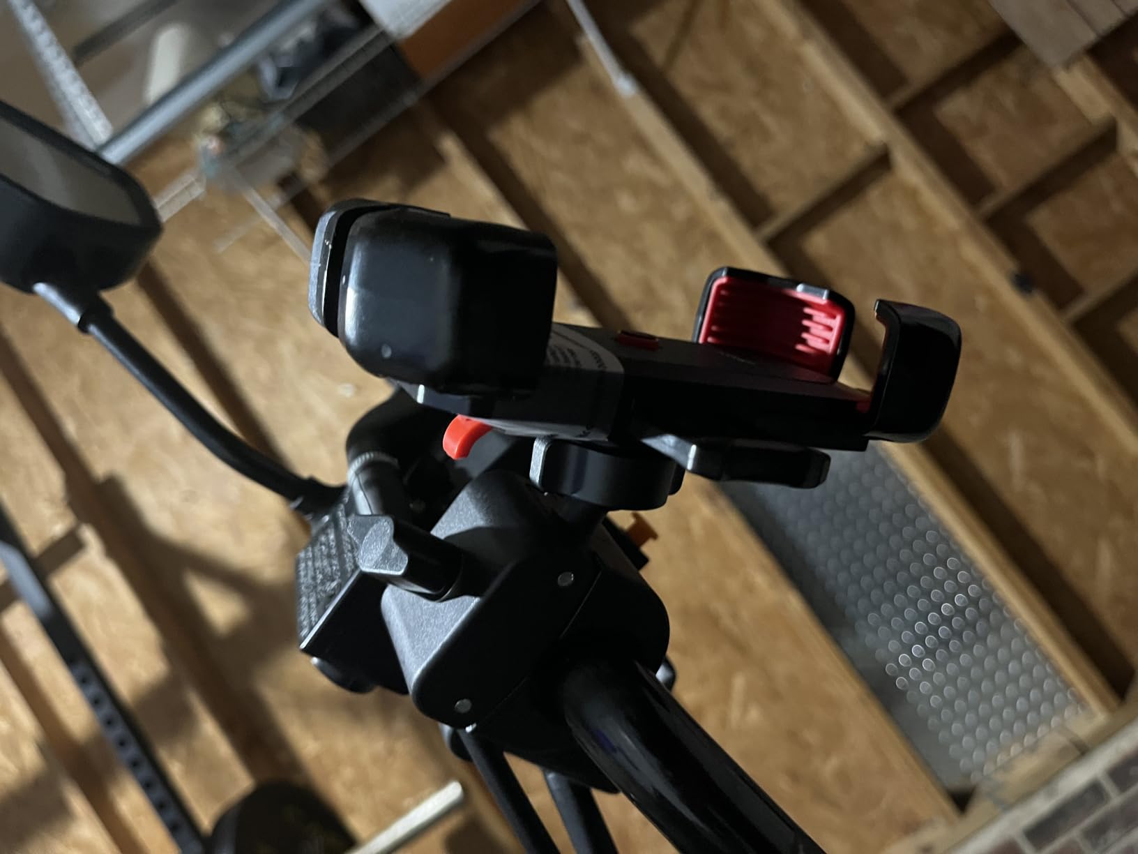 JOYROOM Motorcycle Phone Mount, [1s Auto Lock][100mph Military Anti-Shake] Bike Phone Holder for Bicycle, [10s Quick Install] Handlebar Phone Mount, Compatible with iPhone, Samsung, All Cell Phone customer photo 2