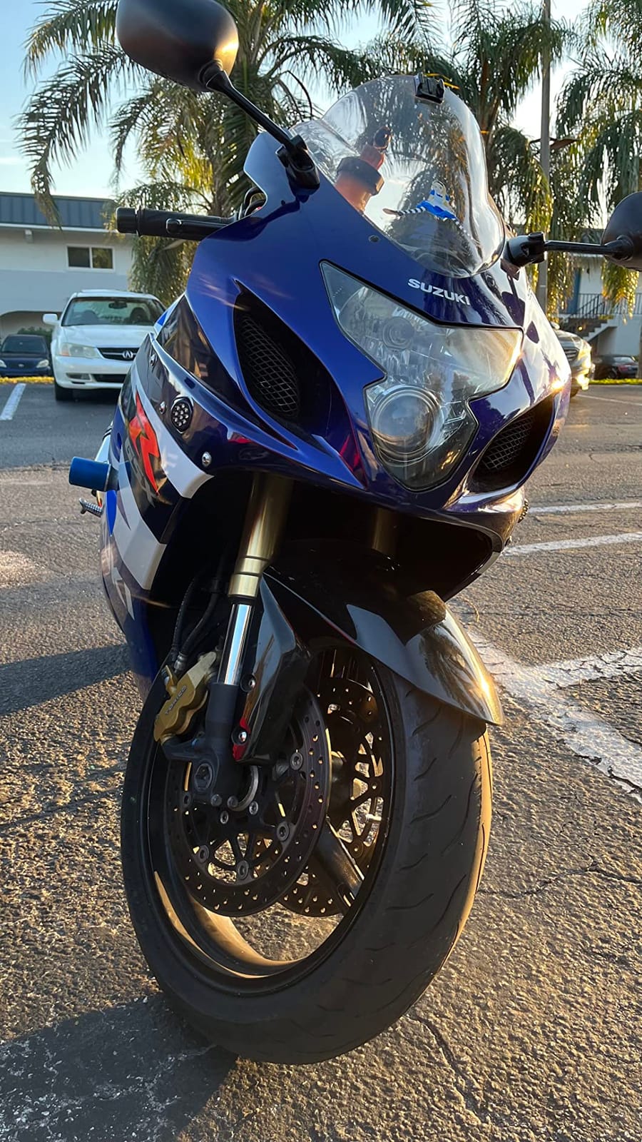 Kenda KM1 190/50ZR17 Sport Touring Motorcycle Tire 73W (190/50-17) customer photo 1