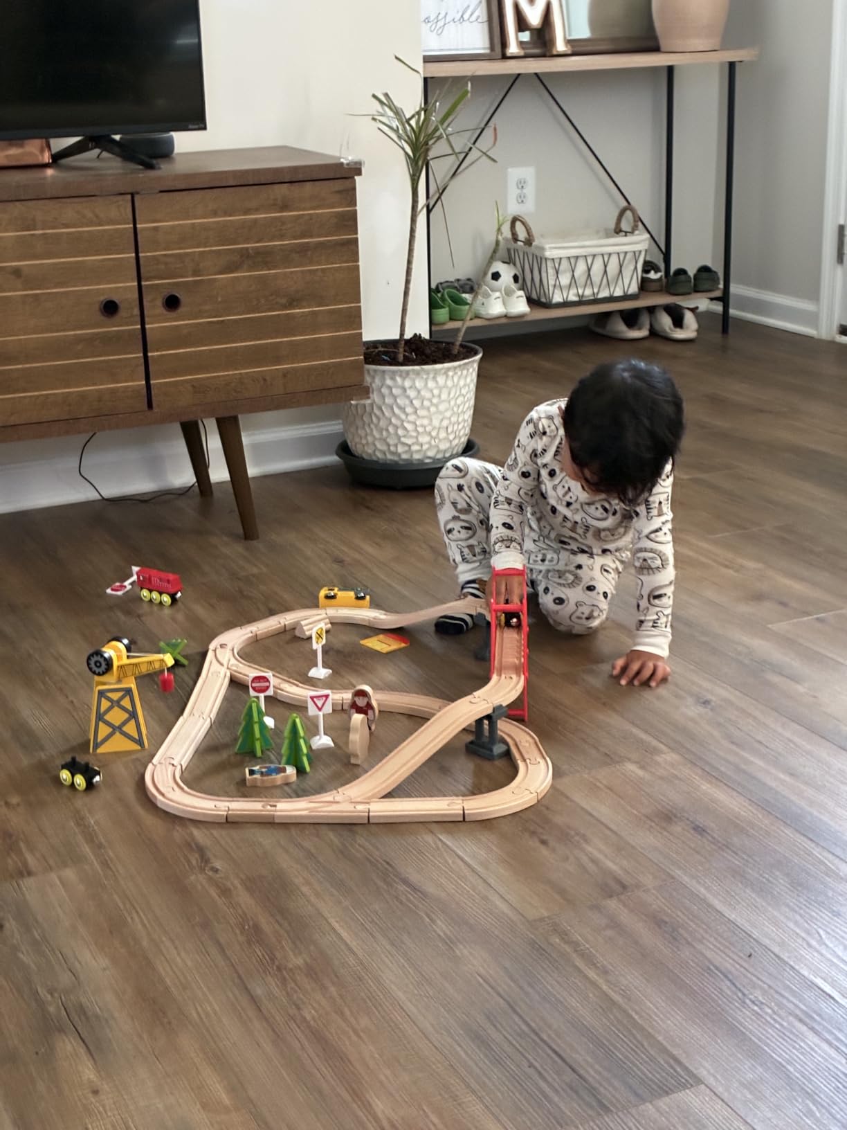 Tiny Land 110PCS Wooden Train Set, Toy Train with Tracks customer photo 2
