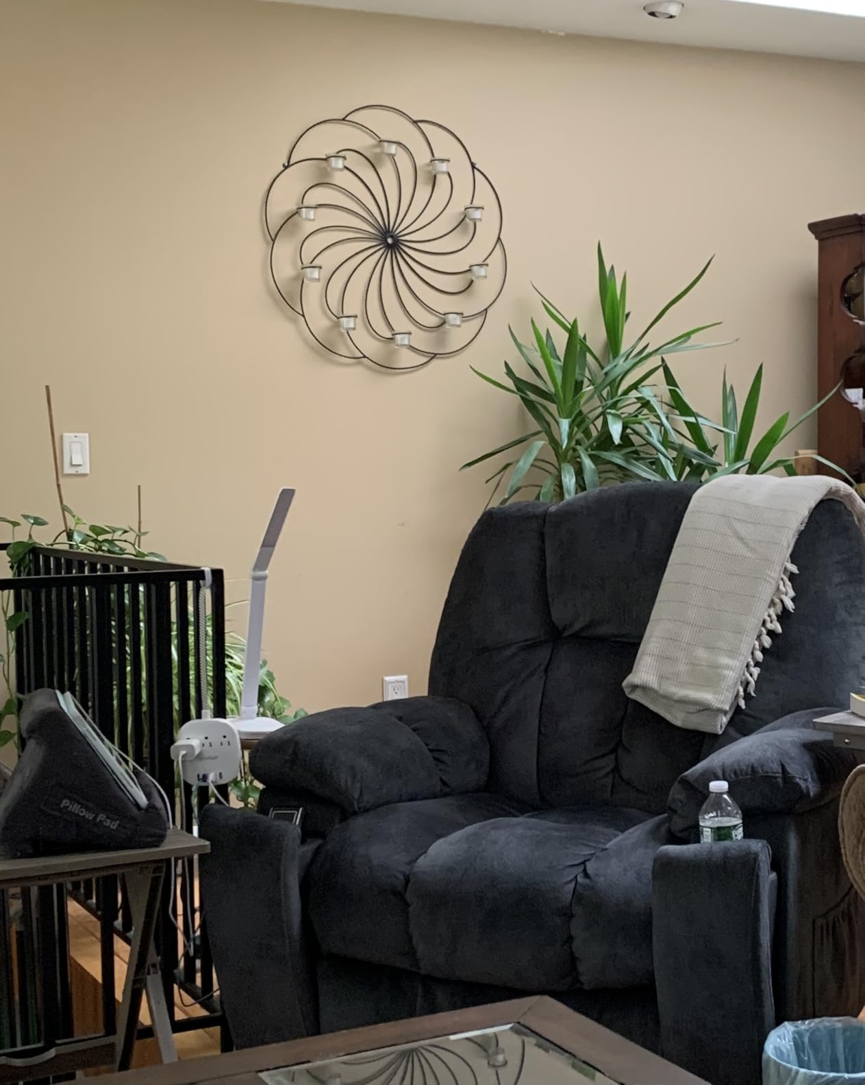 Large Power Lift Recliner Chair with Massage, Heat, and USB for Elderly, Overstuffed Wide Recliners, Heavy Duty and Safety Motion Reclining Mechanism, Gray customer photo 1