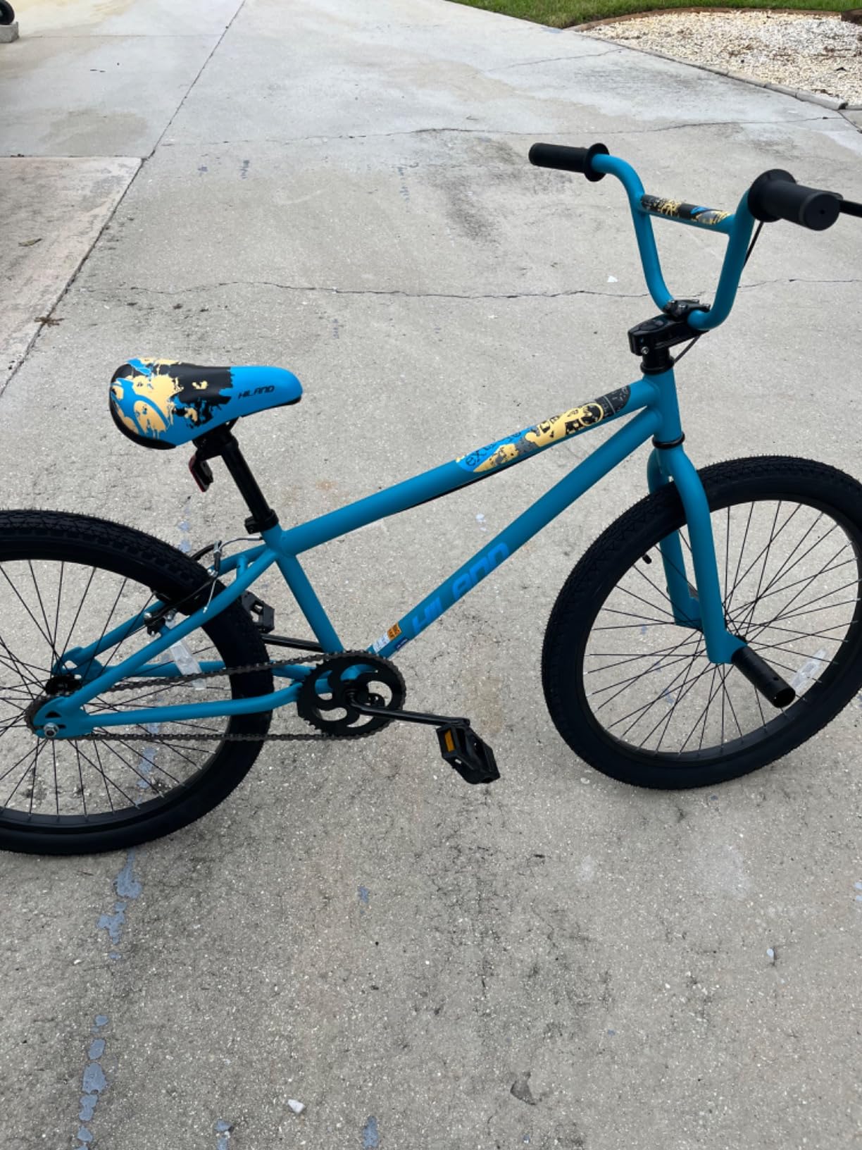 Hiland 24 26 inch BMX Bike for for Teen Bike and Adult Bikes, Beginner-Level BMX to Advanced Riders with 2 Pegs, Bicycles for Men and Women, Multiple Colors customer photo 2