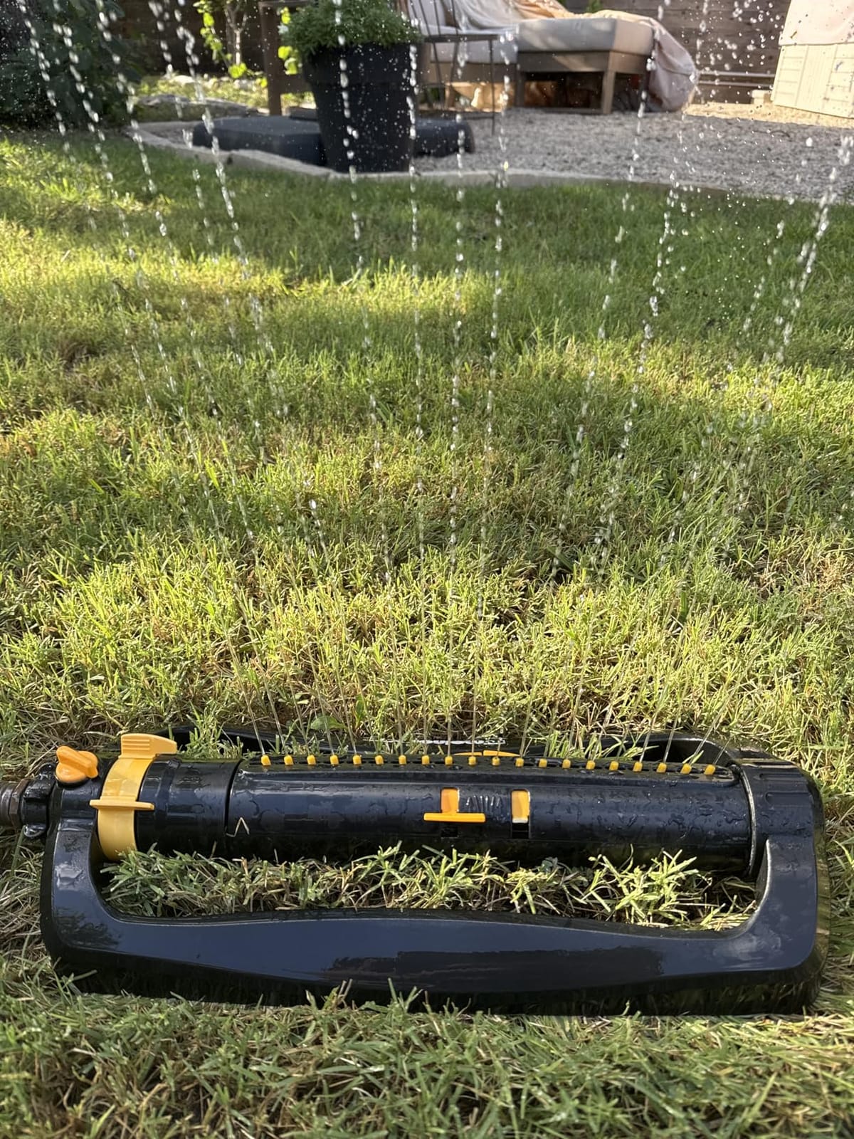 Melnor XT Oscillating Sprinkler, 4500 Sq Ft: Flow, Width & Range Adjust customer photo 1