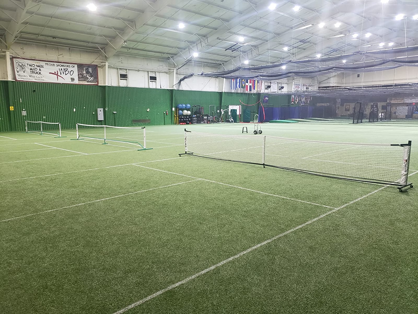 Deluxe Heavy Duty Pickleball Net with Wheels – Regulation Size Portable Net System with Lockable Wheels & Wheeled Carry Case | Tournament-Ready, Fast Setup | Backyard, Driveway, Gym & Court Use customer photo 1
