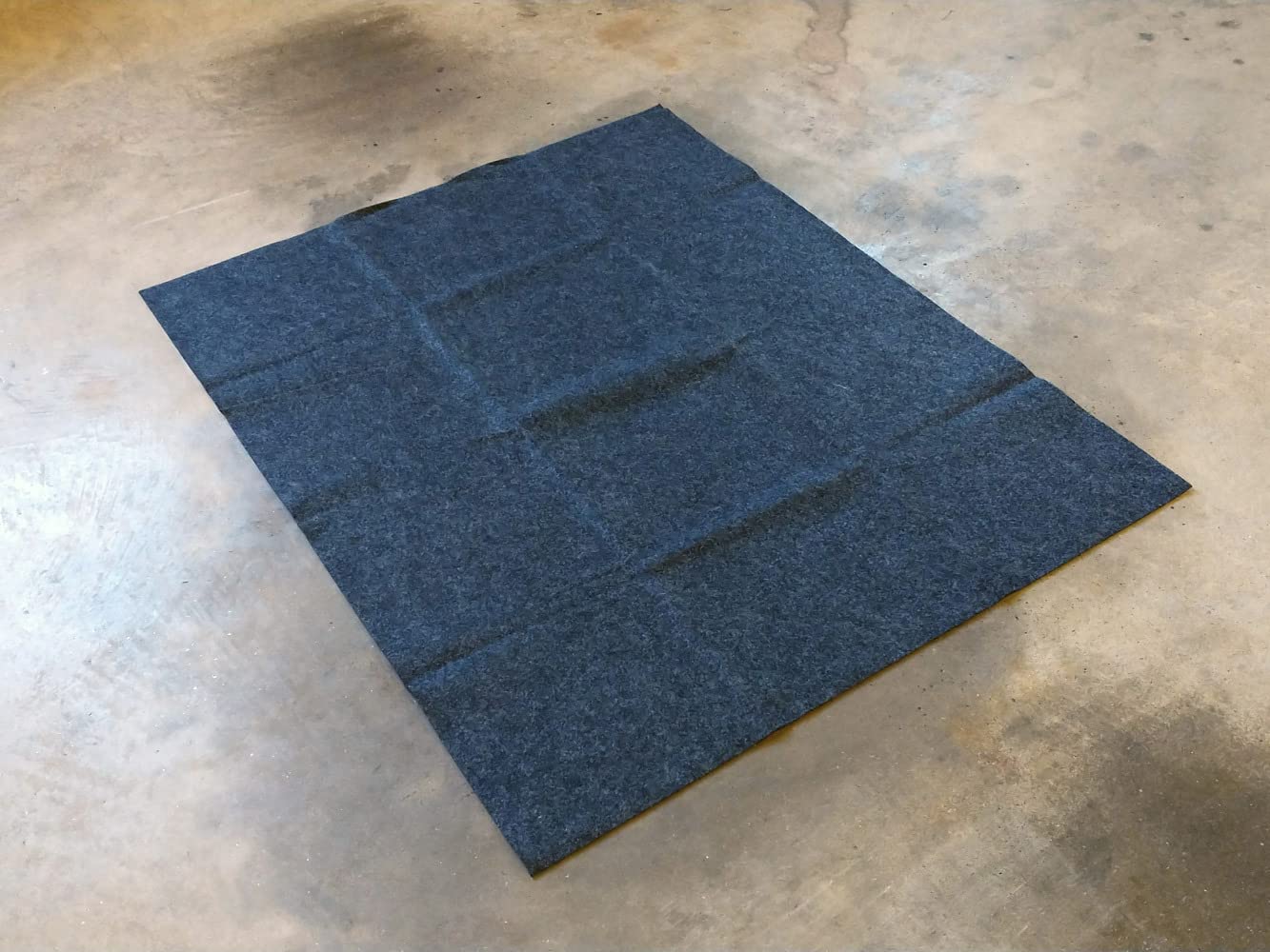 Absorbent Oil Spill Mat, 7.4 x 8.4 Ft, Waterproof Garage Floor Mat for Car customer photo 2