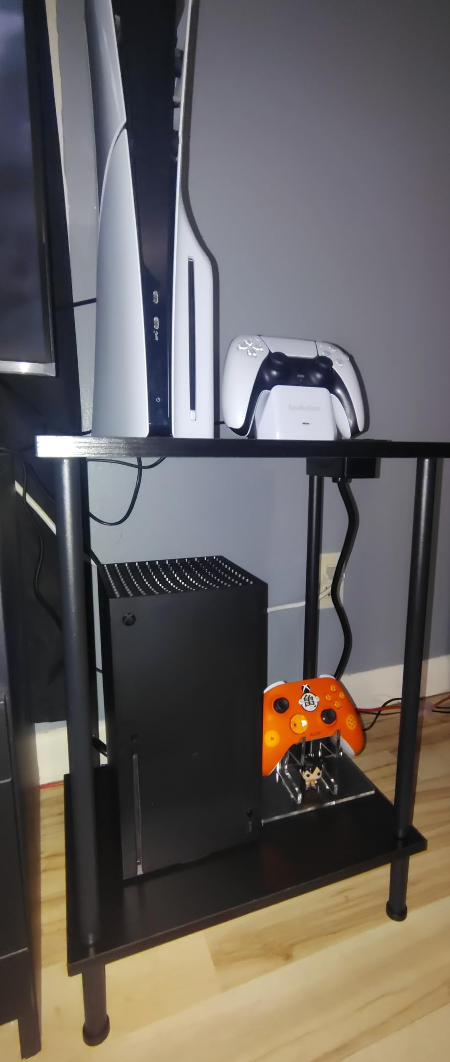 HOOBRO Side Table with Charging Station, Small End Table with USB Port and Outlet, Nightstand with 2-Layer Storage Shelves for Small Spaces, Living Room, Bedroom, Stable Frame, Rustic Brown BF09UBZ01 customer photo 2