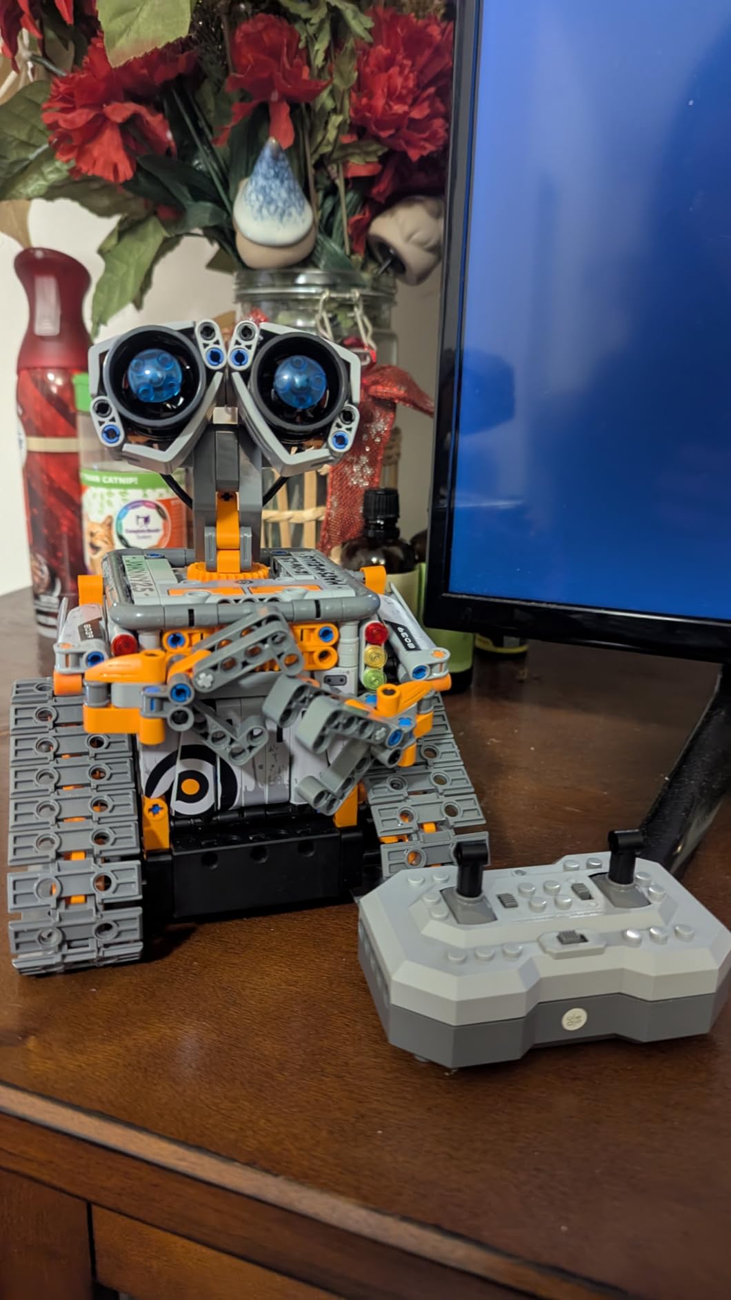 Sillbird STEM Robot Building Kit with Remote Control Gifts for Boys 8-13 customer photo 1