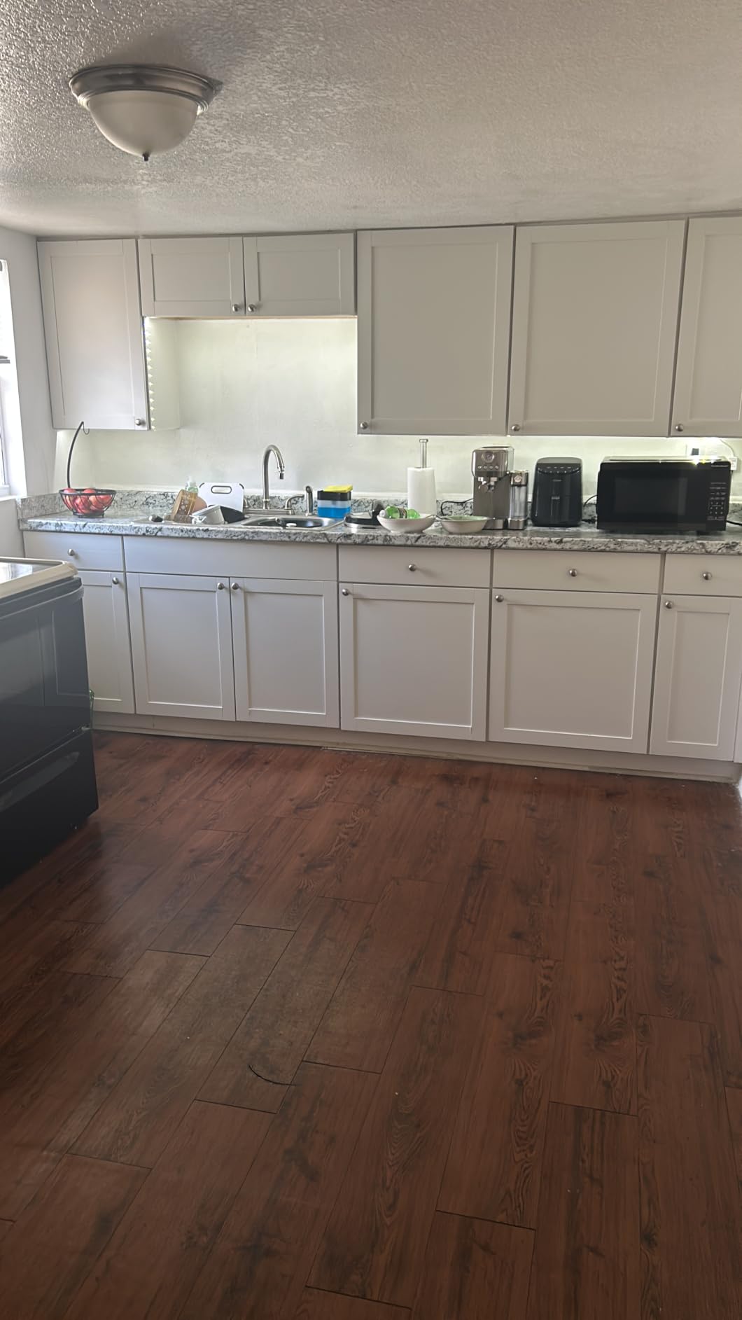 DAYBETTER Under Cabinet Lights, 6 PCS Under Cabinet Lighting with Remote, Dimmable LED Strip Lights for Bedroom, LED Lights for Kitchen Cabinet, Counter Shelf 2700K-6500K Warm to Daylight White, 9.8ft customer photo 2