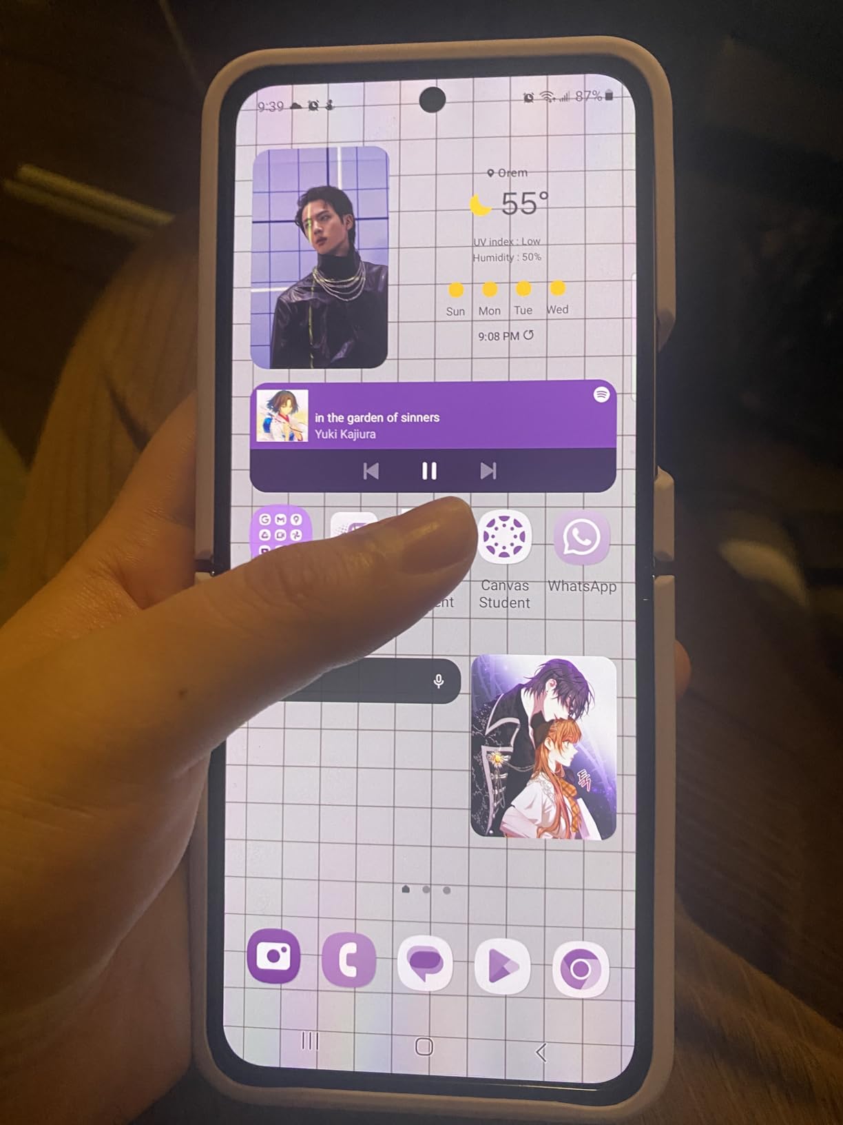 Samsung Galaxy Z Flip 4 5G, US Version, 256GB, Bora Purple - Unlocked (Renewed) customer photo 2