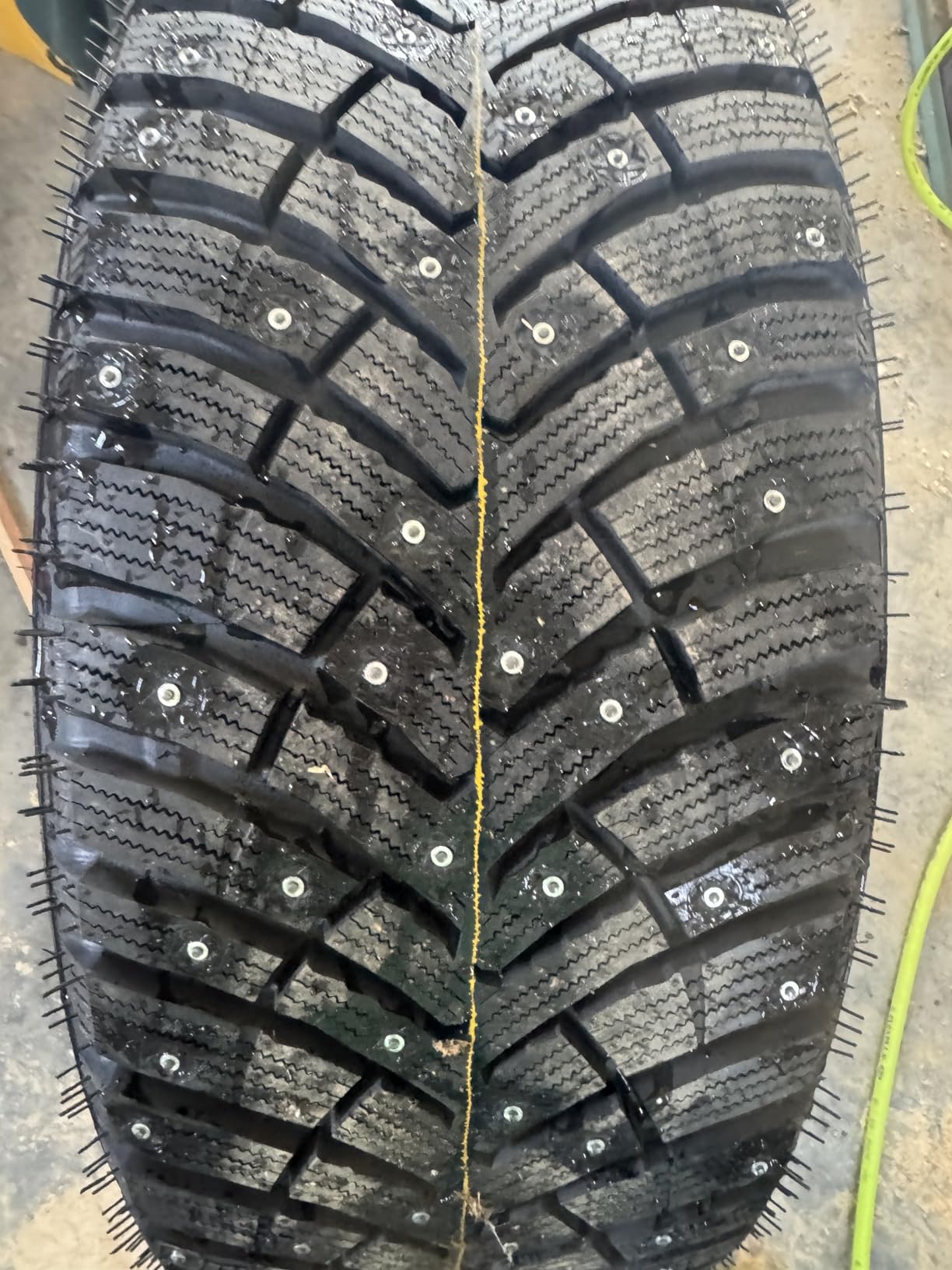 Nexen Winguard Winspike 3 Winter 225/60R16 98T Passenger Tire customer photo 2