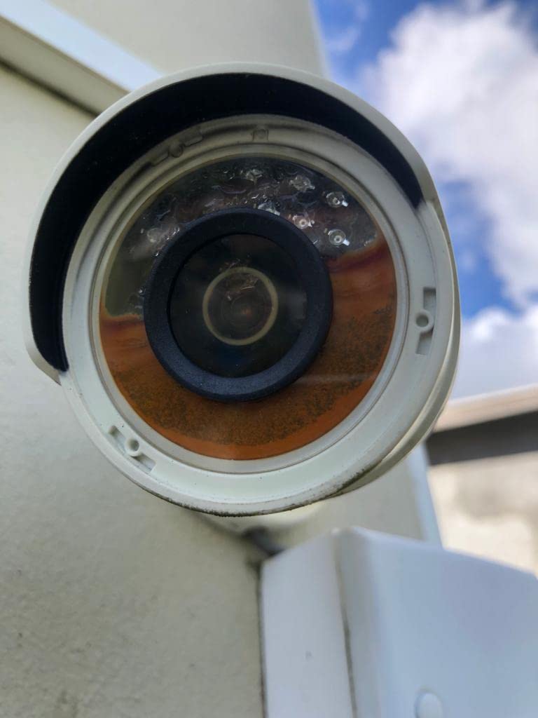 ANNKE 8CH 3K Wired Security Camera System with Smart Dual Light, 2TB HDD customer photo 1