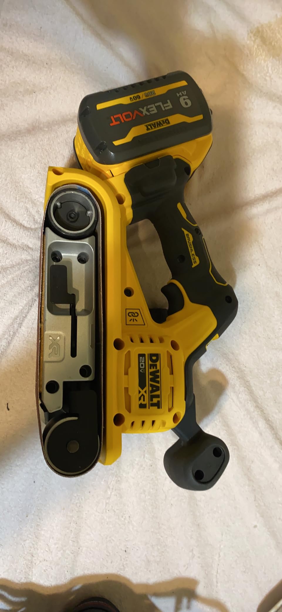DEWALT 20V MAX* Belt Sander, Cordless, Brushless, Tool Only (DCW220B) | Tool only, variable speed, dust collection customer photo 2