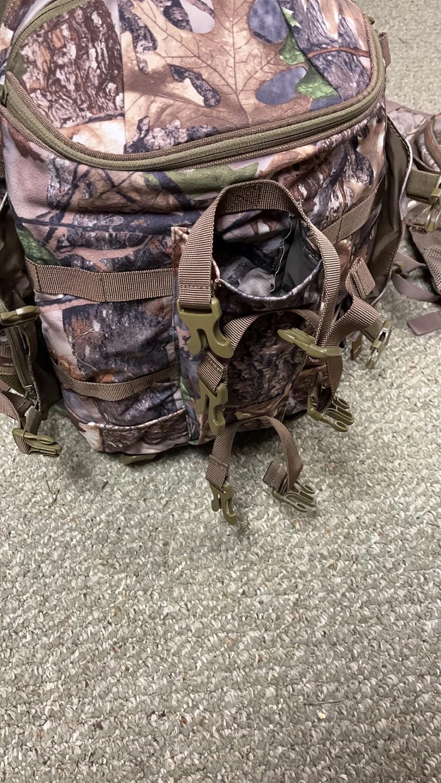 Large Hunting Backpack with padded weapon for Bow Rifle Hunting Gear40L customer photo 2