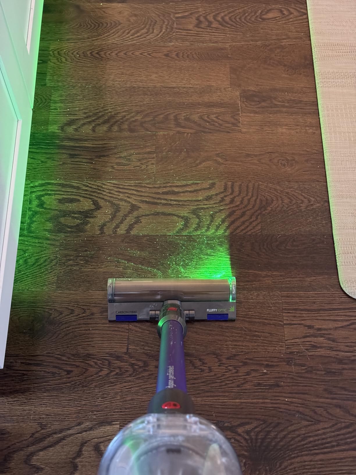 Gen5detect Cordless Vacuum, 280AW, 3 Power Modes, Up to 70 Minutes, Illumination Reveals dust, HEPA Filtration, All Floor Types customer photo 2