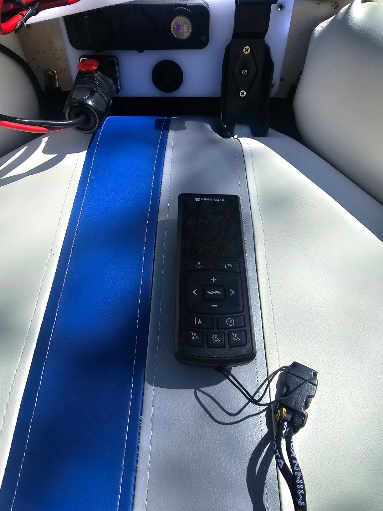 Minn Kota Terrova Bow-Mount Electric Trolling Motor with GPS, Spot-Lock – 55 Lb. Thrust, 54 In. Shaft, Freshwater customer photo 2