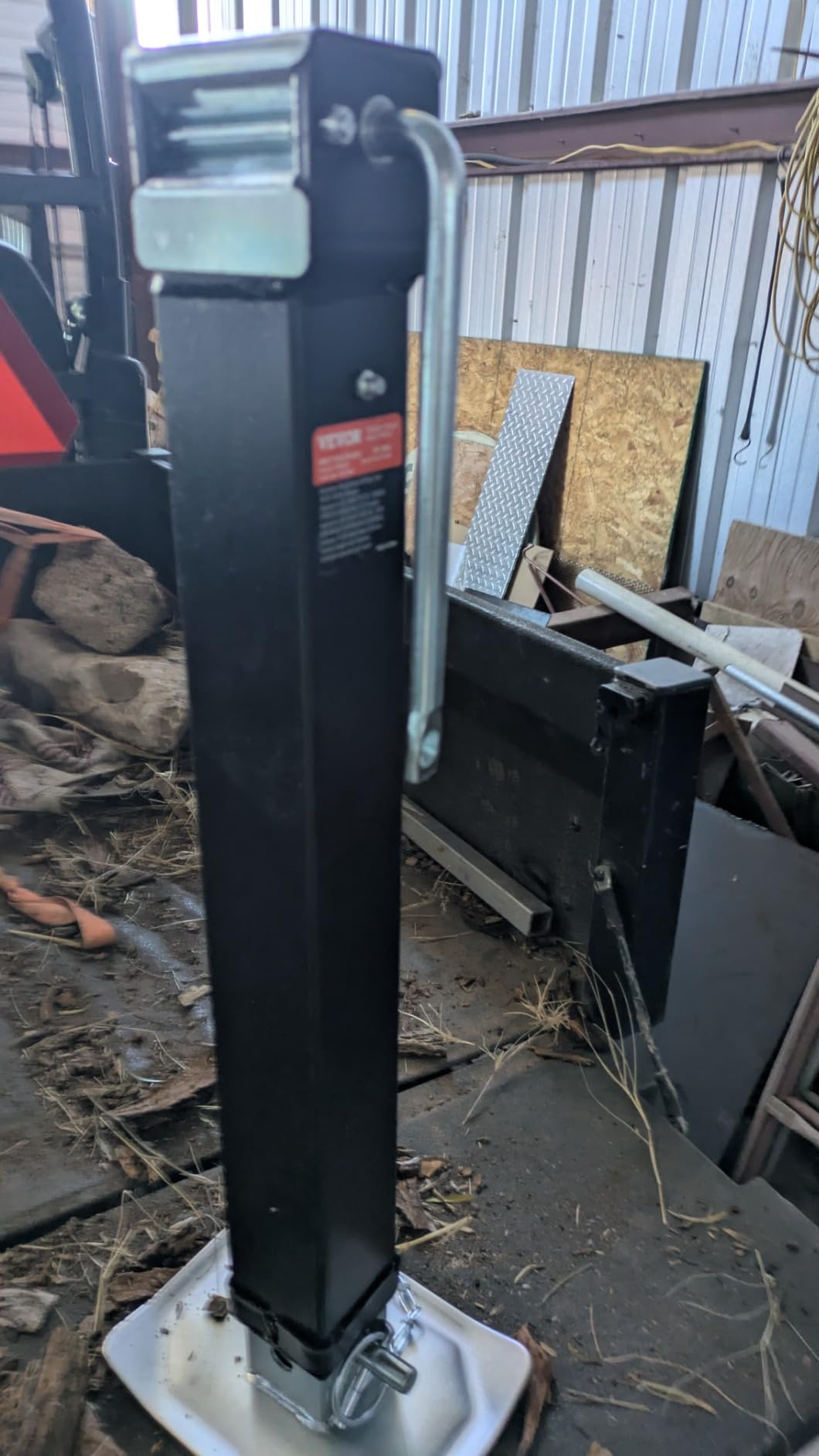 VEVOR 8000lbs Heavy-Duty Square Direct Weld on RV Jack, 15-1/4 Inches Lift, Adjustable Drop Leg, for Lifting RV, Horse, Utility, Yacht Trailers, TJD-7000S customer photo 2