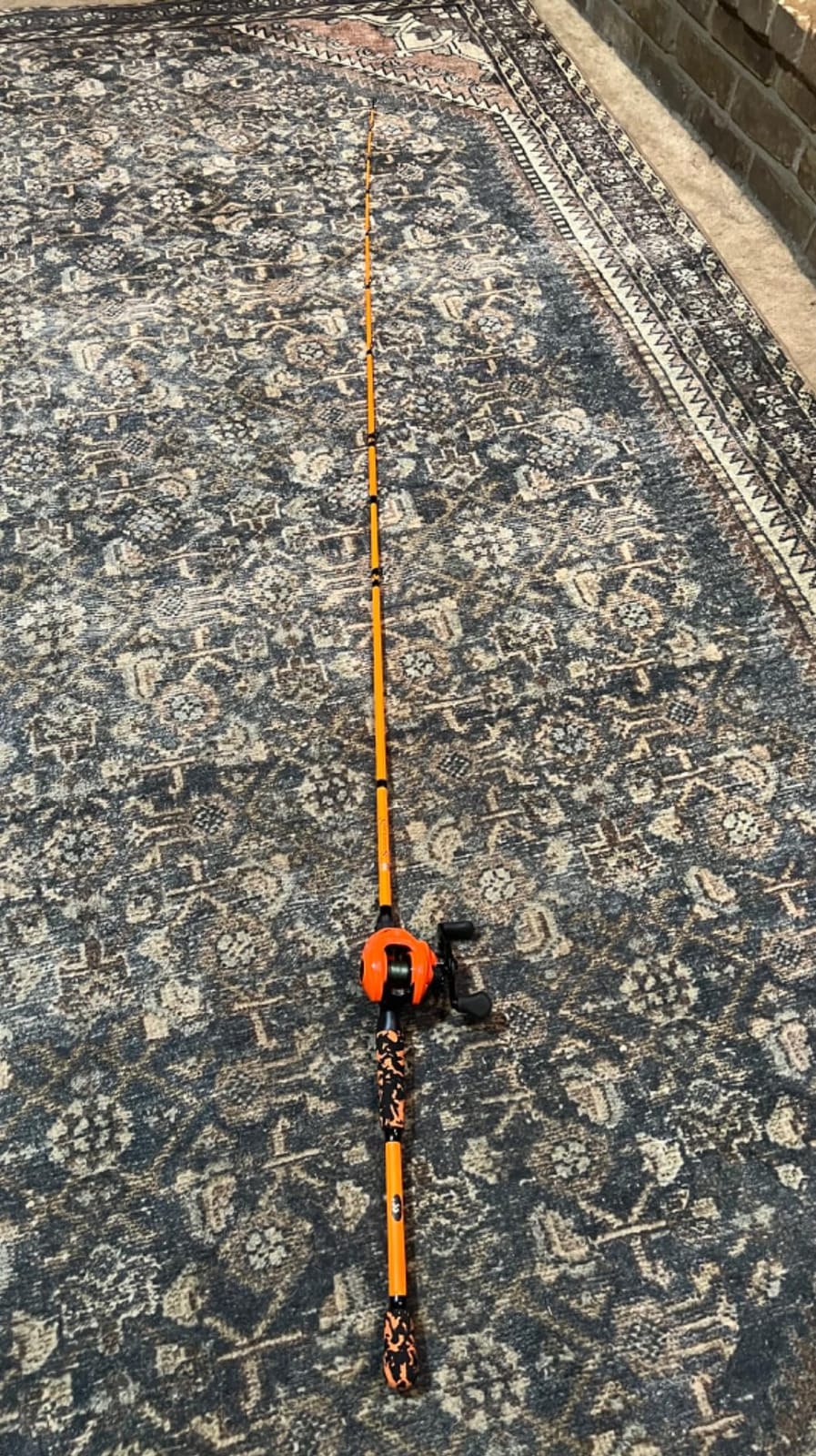 Sougayilang Baitcaster Combo, IM7 Graphite 2Pc Blank Rods,M/MH Power,EVA Handle & Stainless Steel Guides，7.1:1 Gear Ratio, 18LB Drag for Bass, Walleye, Pike customer photo 1