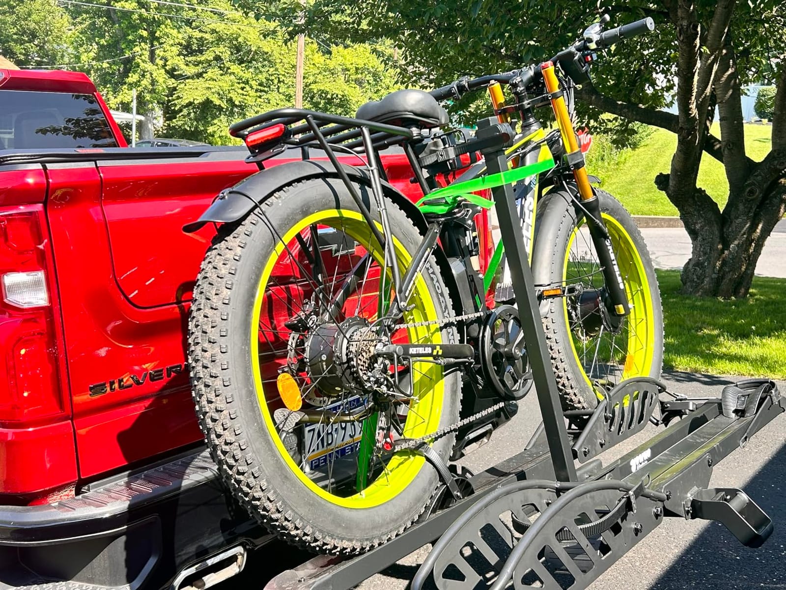 Young Electric Ebike Rack with Ramp 200 lbs 2-Bike Rack Hitch Mount customer photo 1