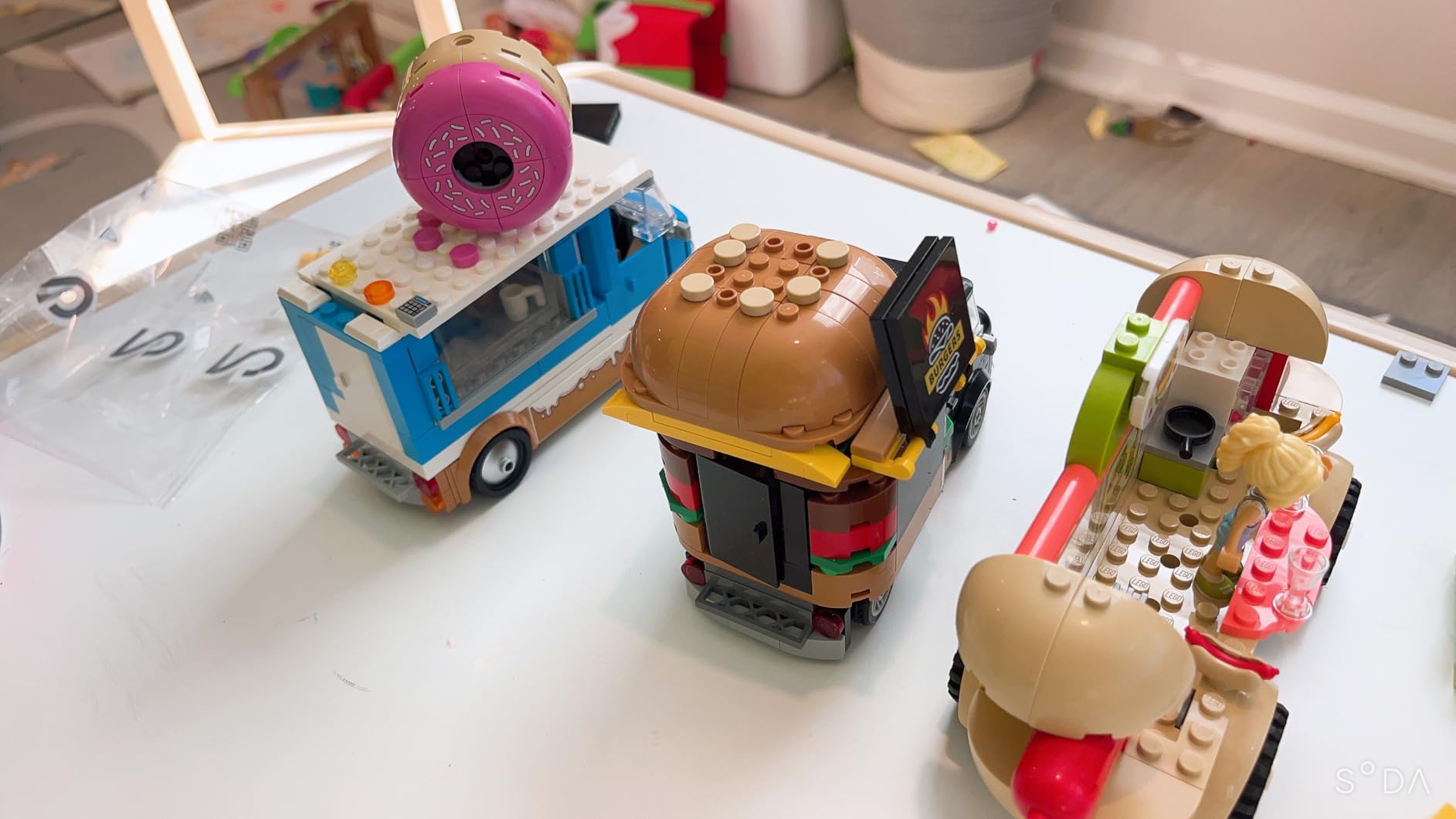 LEGO City Burger Truck Toy Building Set, Fun Gift for Kids Ages 5 Plus, Burger Van and Kitchen Playset, Vendor Minifigure and Accessories, Imaginative Pretend Play for Boys and Girls, 60404 customer photo 1