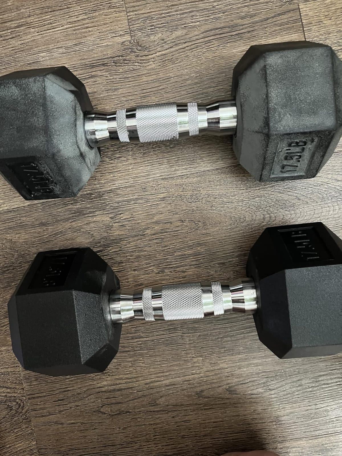 HANDBODE Hex Dumbbell Set of 2, Rubber Encased Fixed Dumbbells, 2.5-65 lb customer photo 1
