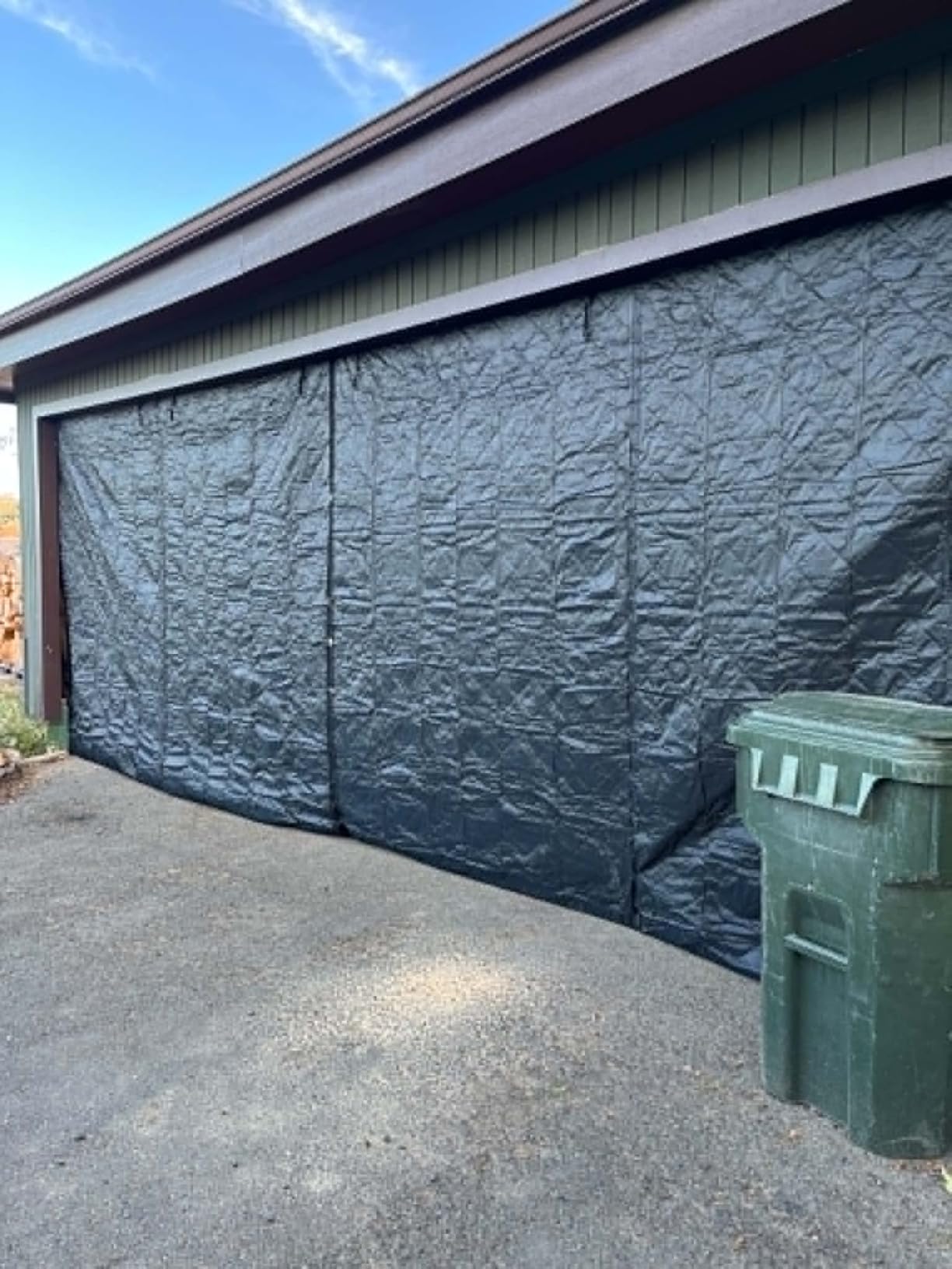 Garage Door Screen for Winter,Garage Door Insulation Kit,Magnetic Thermal Insulated Door Curtain, Garage Insulated Door Curtain , Weatherproof, Windproof, Soundproof(8 * 7Ft) customer photo 2