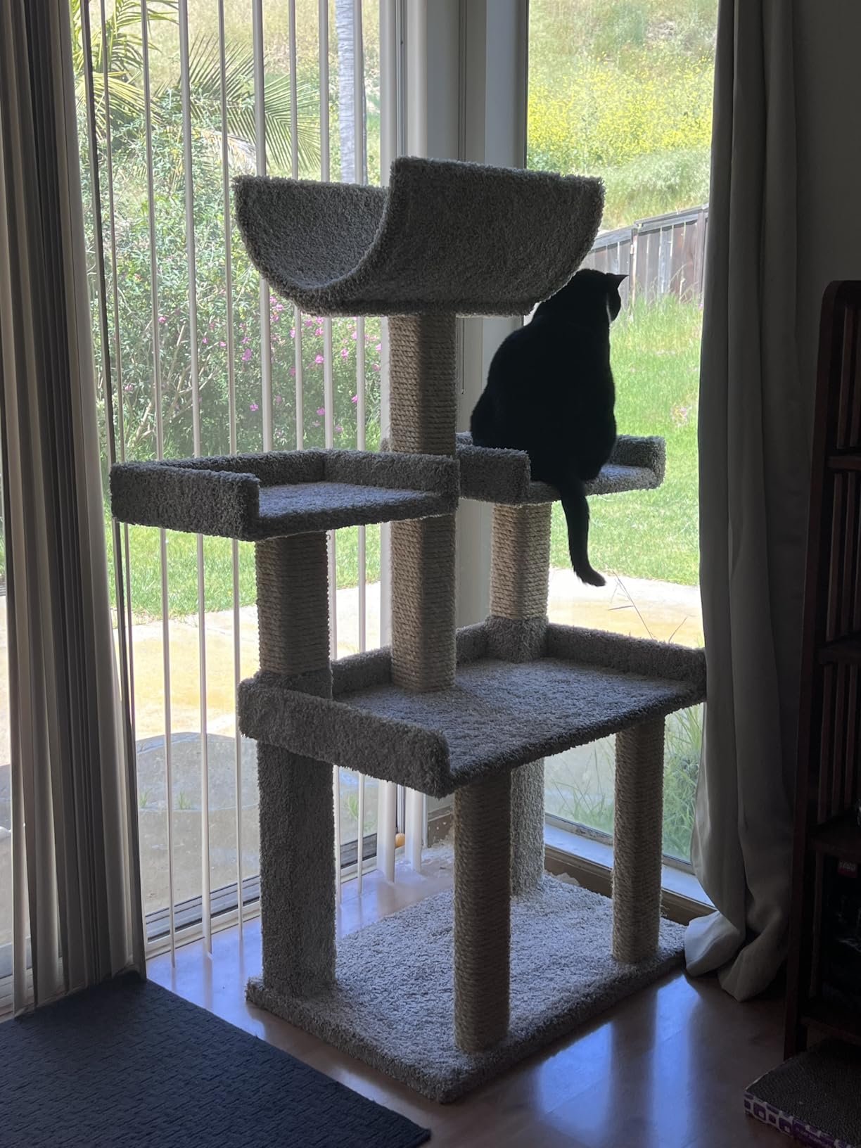 Prestige Cat Trees Extra Large Cat Tree Tower for Big Cats customer photo 1