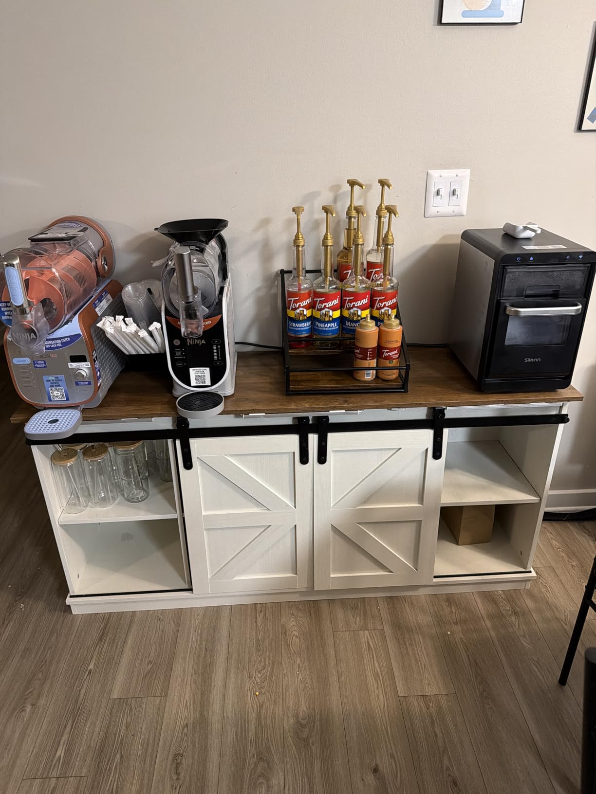 Shahoo Farmhouse Sideboard Buffet Cabinet, Coffee Bar Storage with Sliding Barn Doors, Shelf for Home Dining Room, White customer photo 2