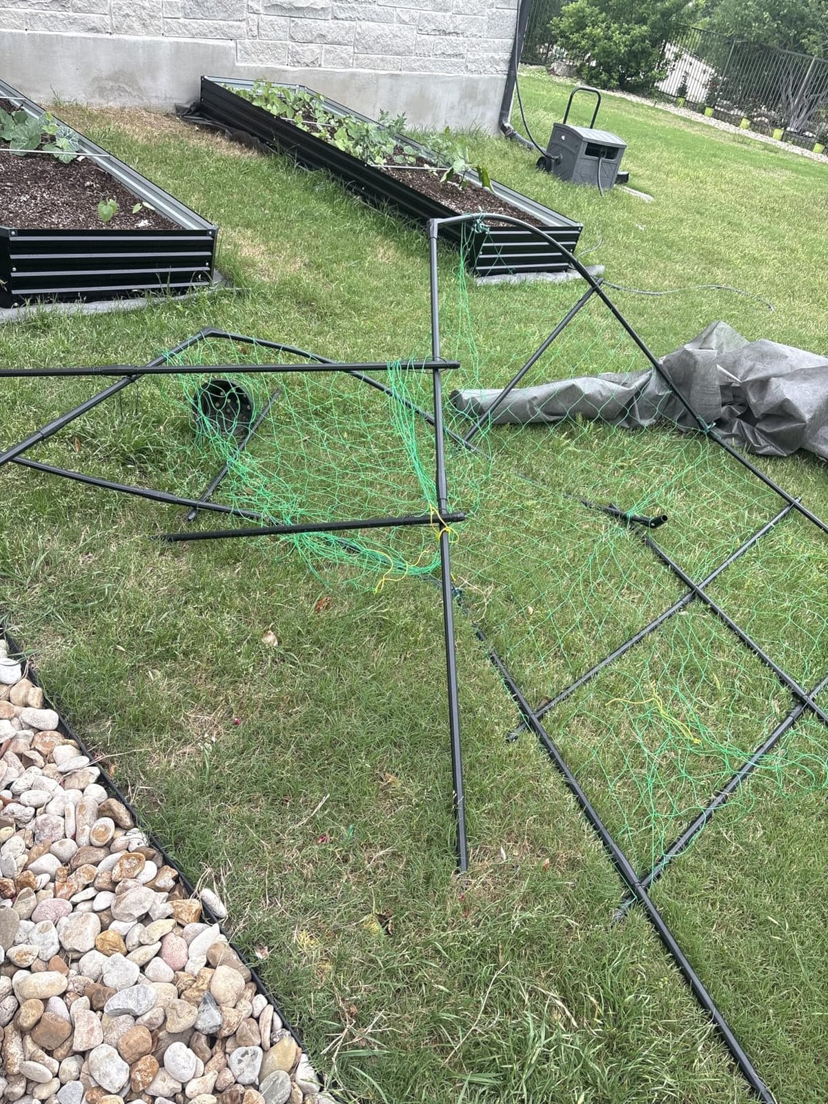 DoCred Garden Arch Trellis, 87''H x 75''L Metal Trellis for Climbing Plants customer photo 1