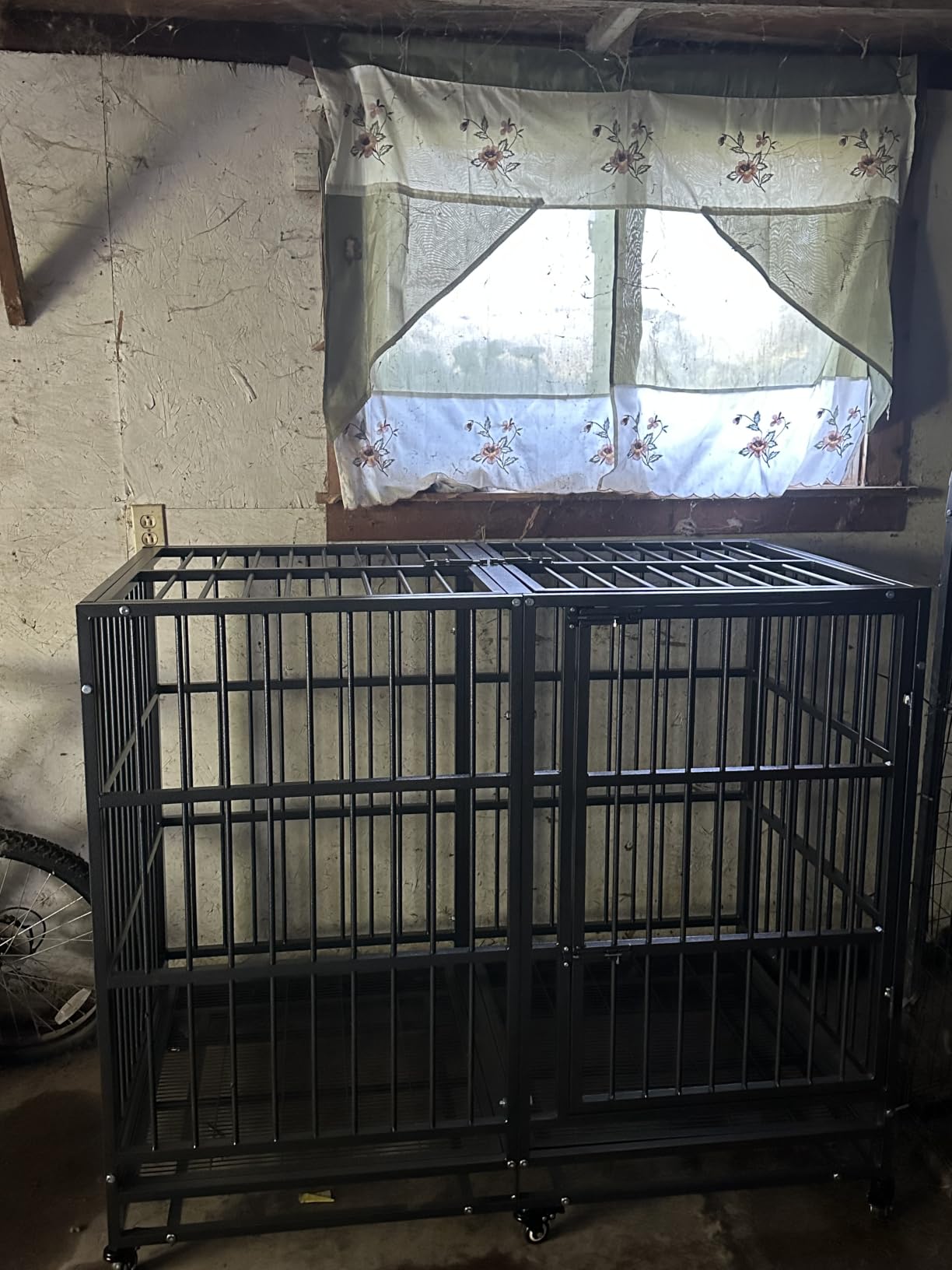 BOLDBONE 54 inch Heavy Duty Indestructible and Escape-Proof Dog Crate Cage Kennel for Large Dogs, High Anxiety Dog Crate with Removable Wire Trays and Wheels, Extra Large XL XXL, Black customer photo 2