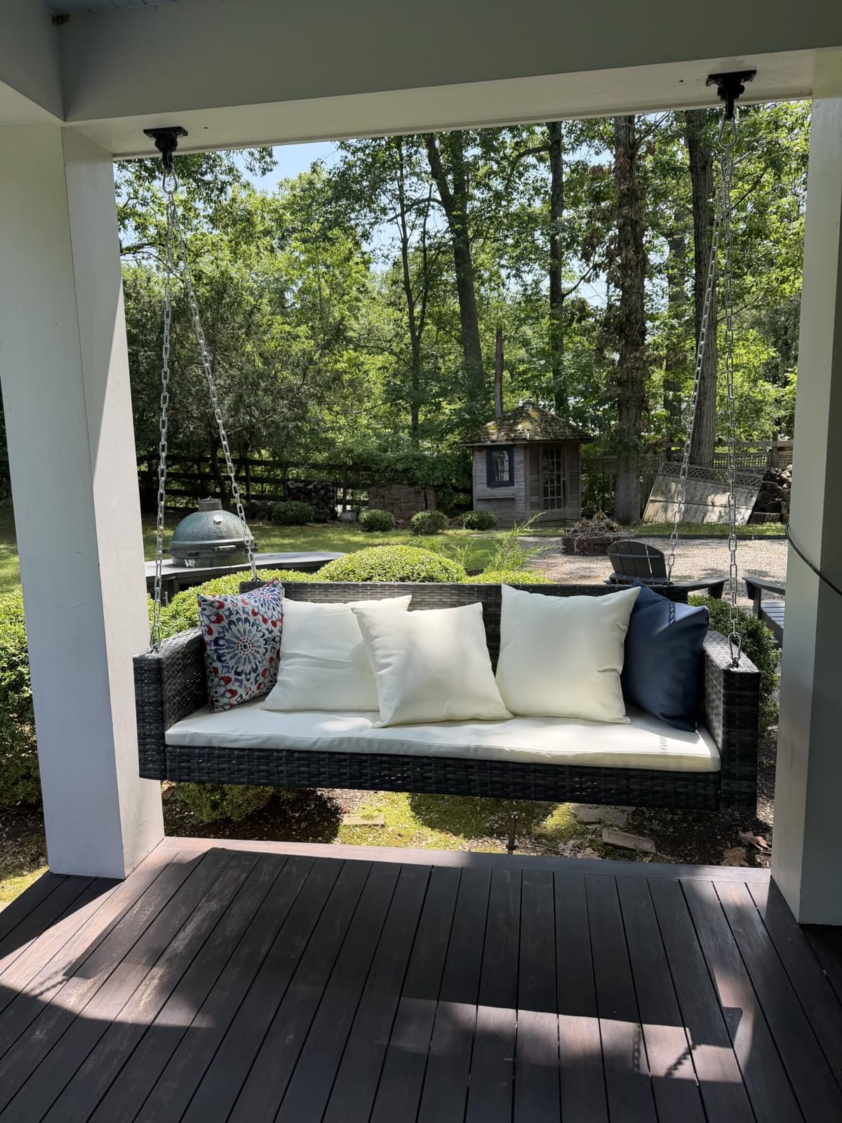 VINGLI 2FT Wicker Swing for Adults, 440LB Single Person Porch Swing, Black customer photo 2