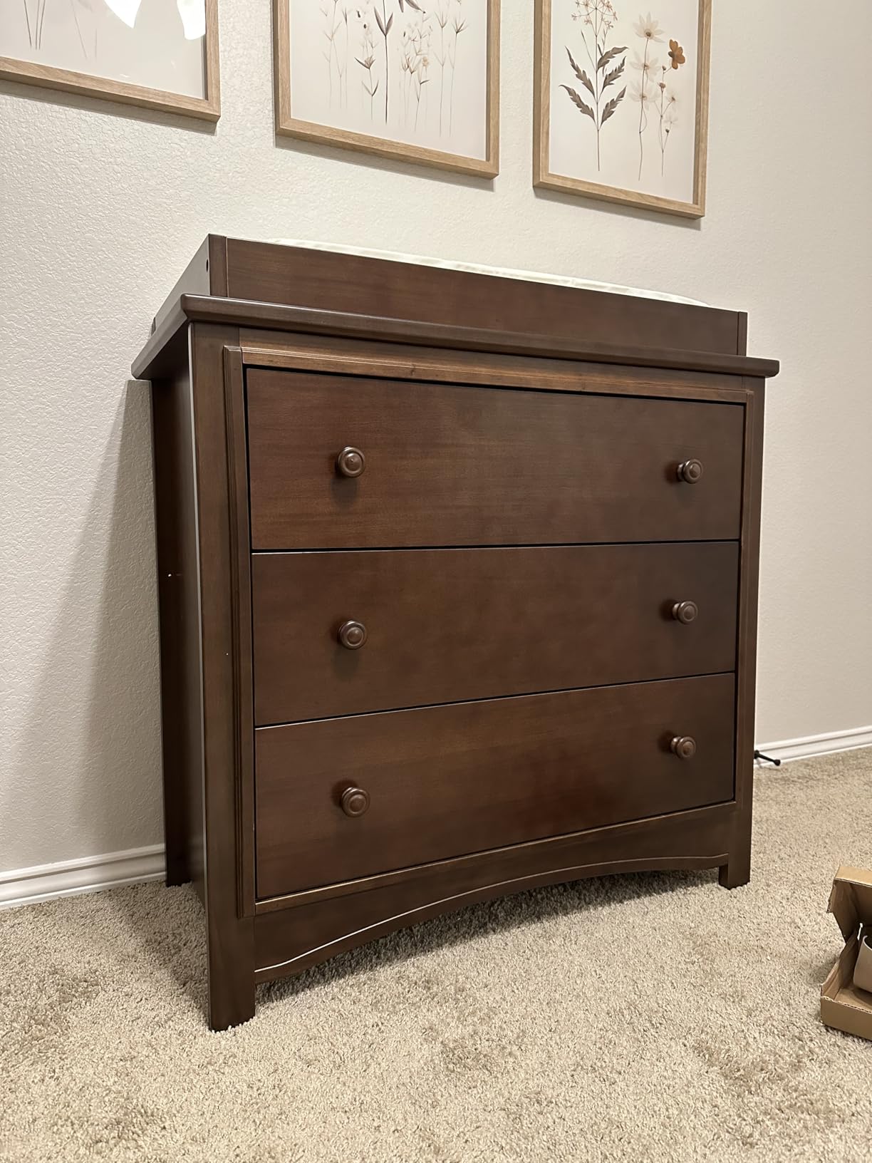 Delta Children Perry 3 Drawer Dresser with Changing Top and Interlocking Drawers, Walnut Espresso customer photo 2