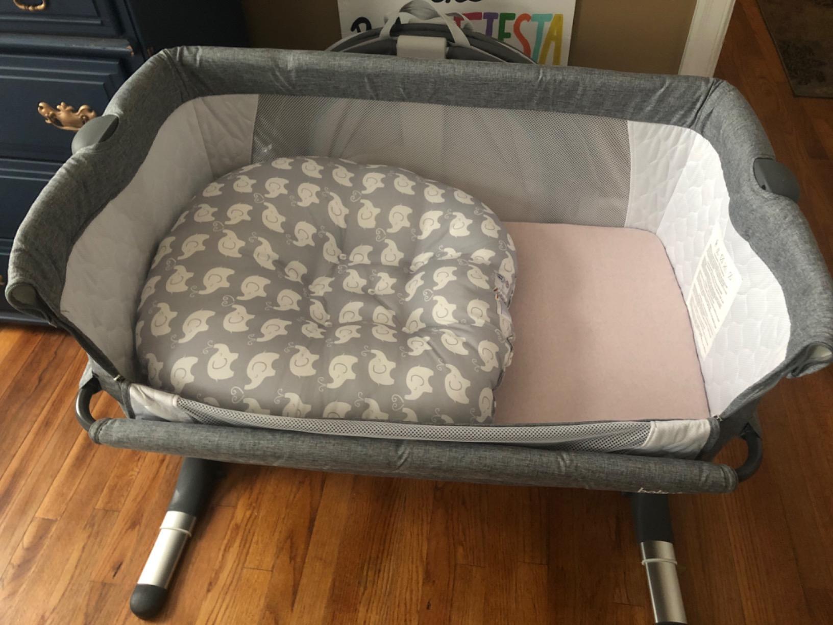 BABY JOY Bassinet, Printed Folding Bedside Crib w/Adjustable Height, Retractable Feet, Soft Mattress & Portable Carry Bag, Baby Bassinets Bedside Sleeper for Newborn Infant, Pink customer photo 1