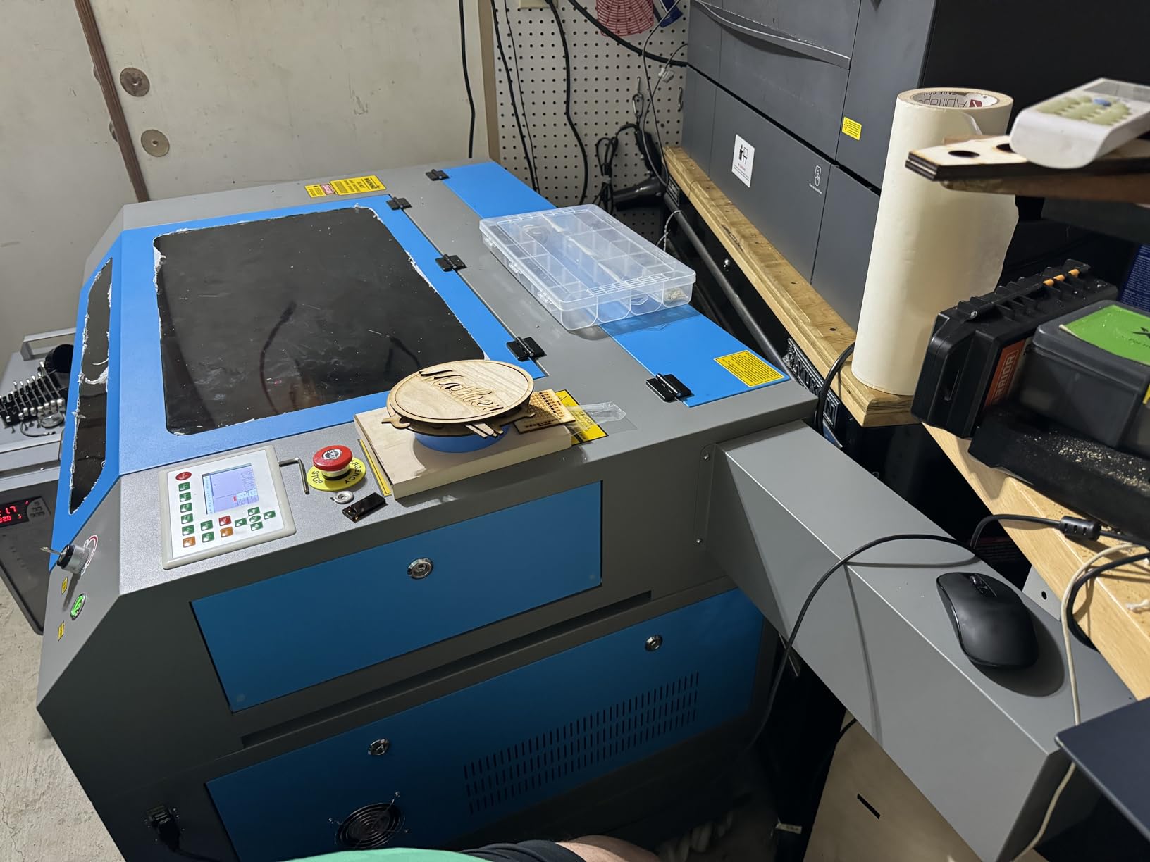 OMTech Maker 100W CO2 Laser Engraver & Cutter with Water Chiller customer photo 2