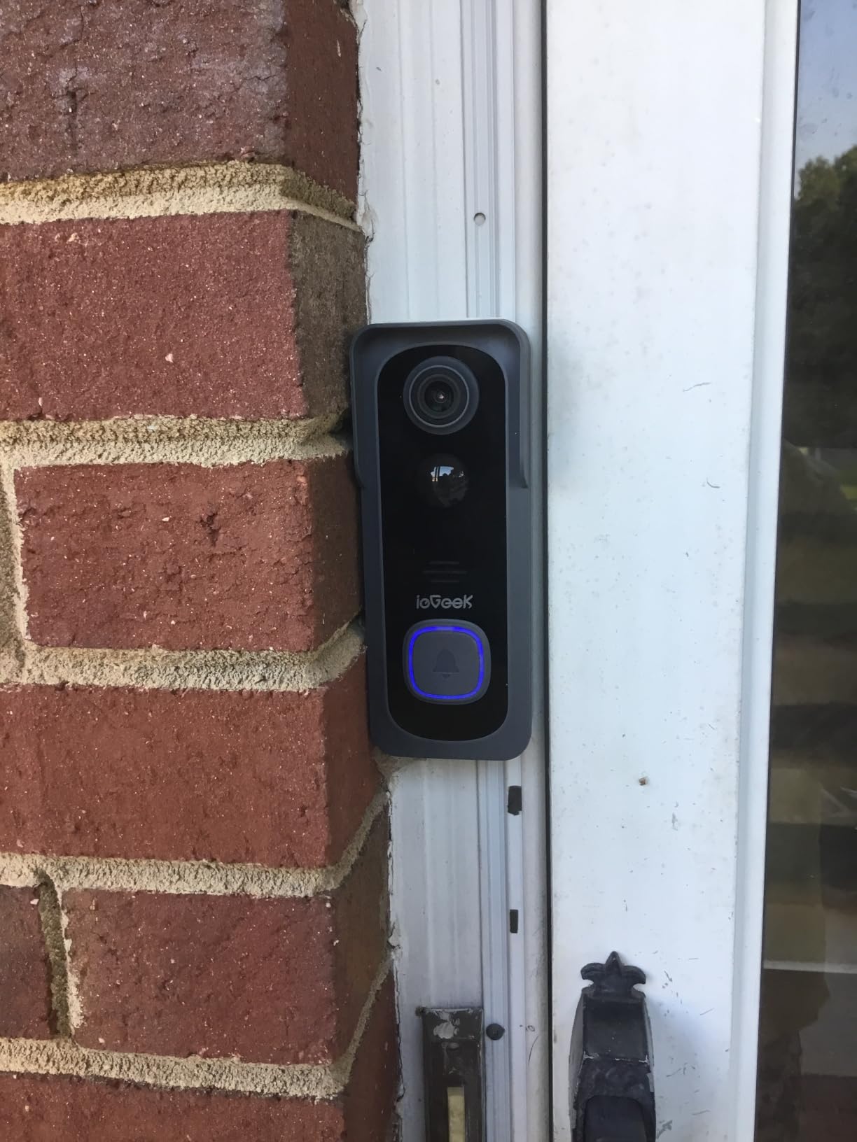 ieGeek Doorbell Camera Wireless No Subscription, 2K 3MP HD View PIR Motion Detection, Wireless Video Doorbell with Chime 2-Way Talk, Only Supports 2.4GHz WiFi, Local & Cloud Storage, White customer photo 2