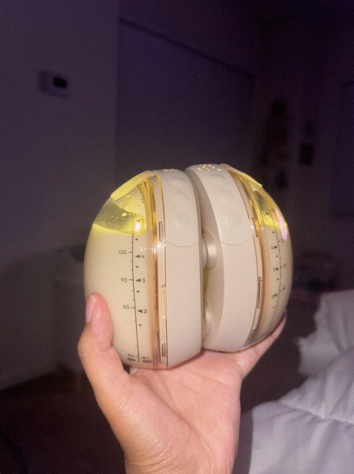 eufy Heated Wearable Breast Pump S1, HeatFlow, Hands-Free customer photo 2