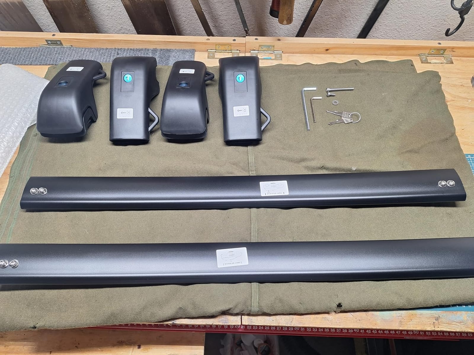 Roof Rack Cross Bars for Subaru Crosstrek 2018-2023 & Impreza 2017-2023 customer photo 2