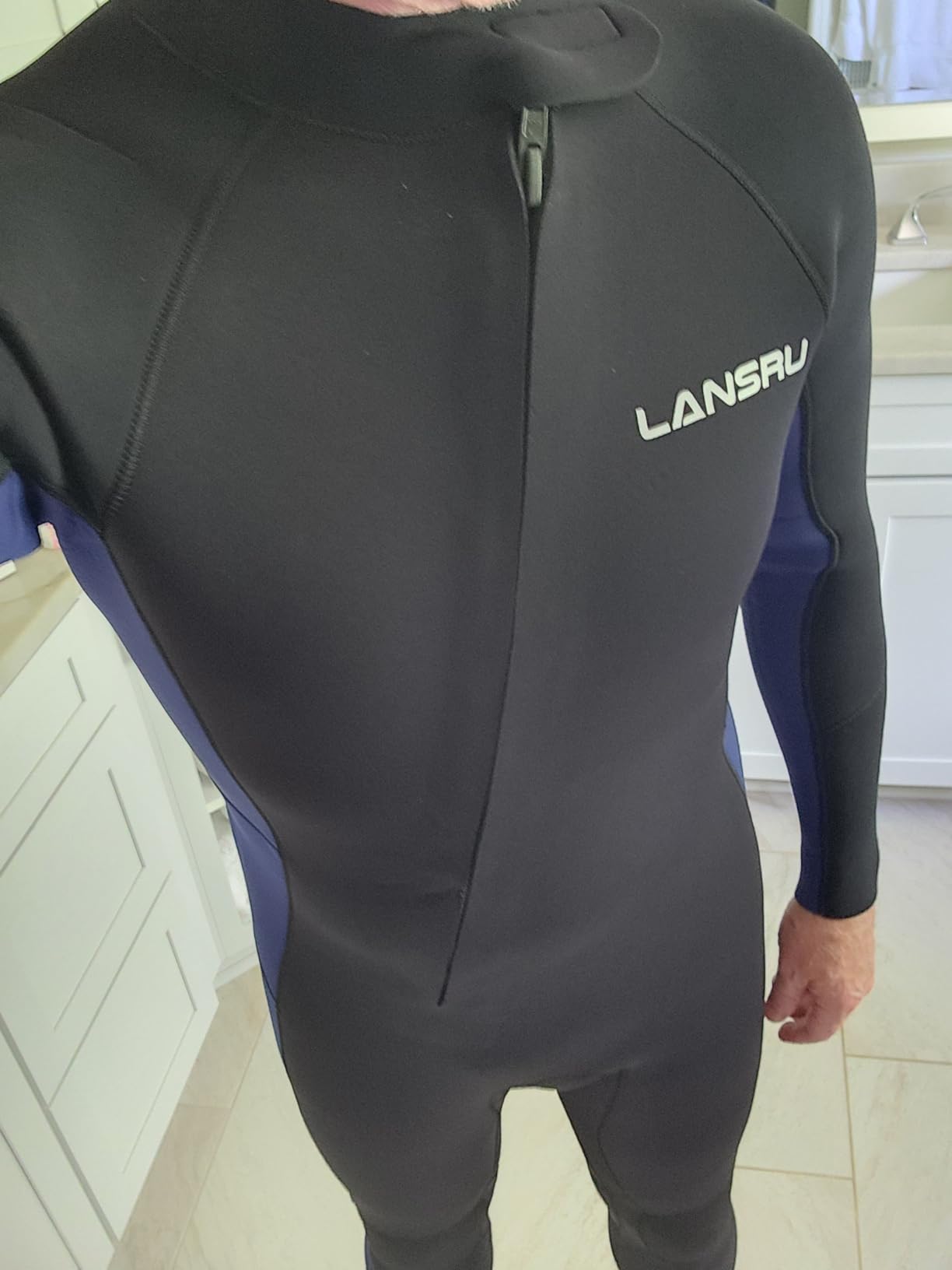 Men Wetsuit, 5/4mm SCR Neoprene Wetsuits for Men,UPF 50+ customer photo 1