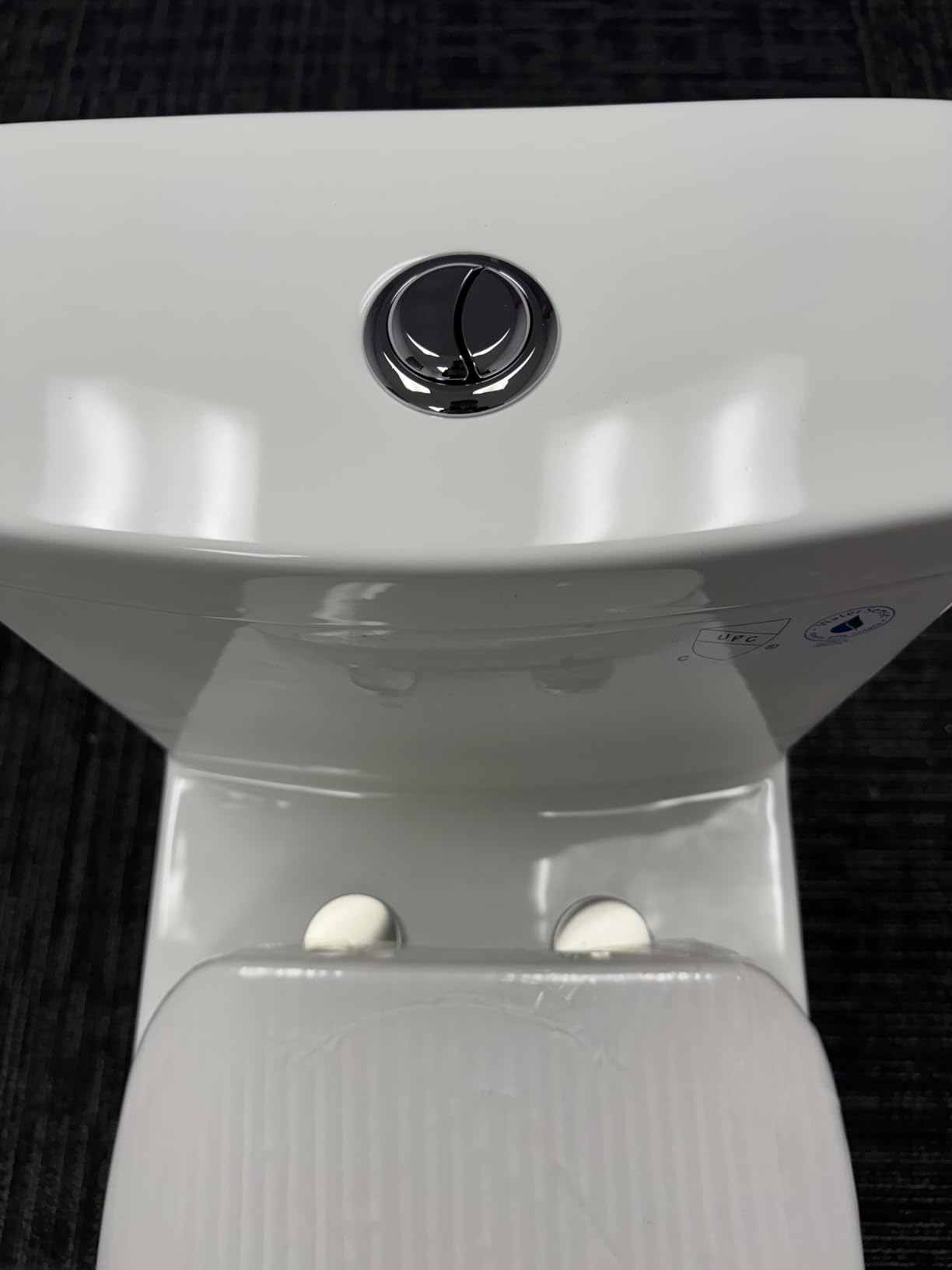 HOROW HR-ST076WD One Piece Toilet, Dual Flush, Compact Skirted Design customer photo 1