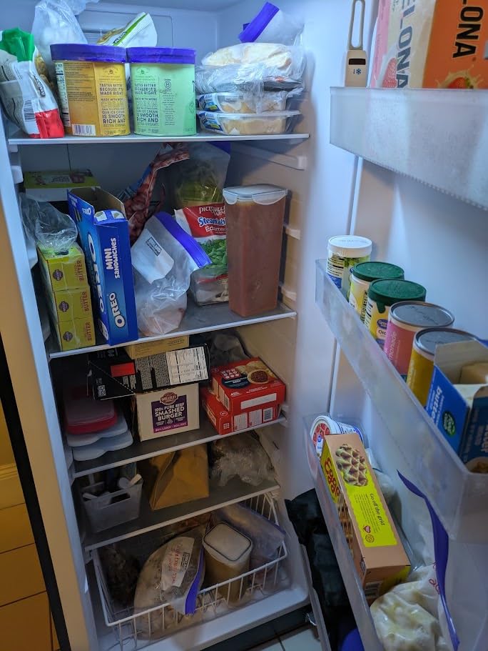 BLACK+DECKER 17 Cu. Ft. Convertible Freezer Refrigerator, BUC1700XW, White customer photo 2