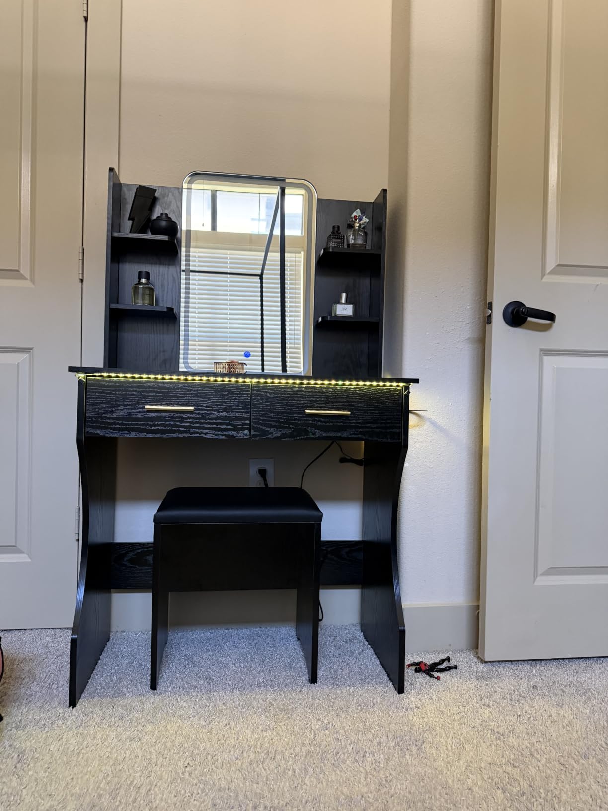 Vanity Desk with LED Lights Mirror & Power Outlet, Small Makeup Vanity Table Set with Storage Drawers & Chair, 3 Lighting Modes & Adjustable Brightness, Dressing Table for Women Girls Bedroom, White customer photo 2