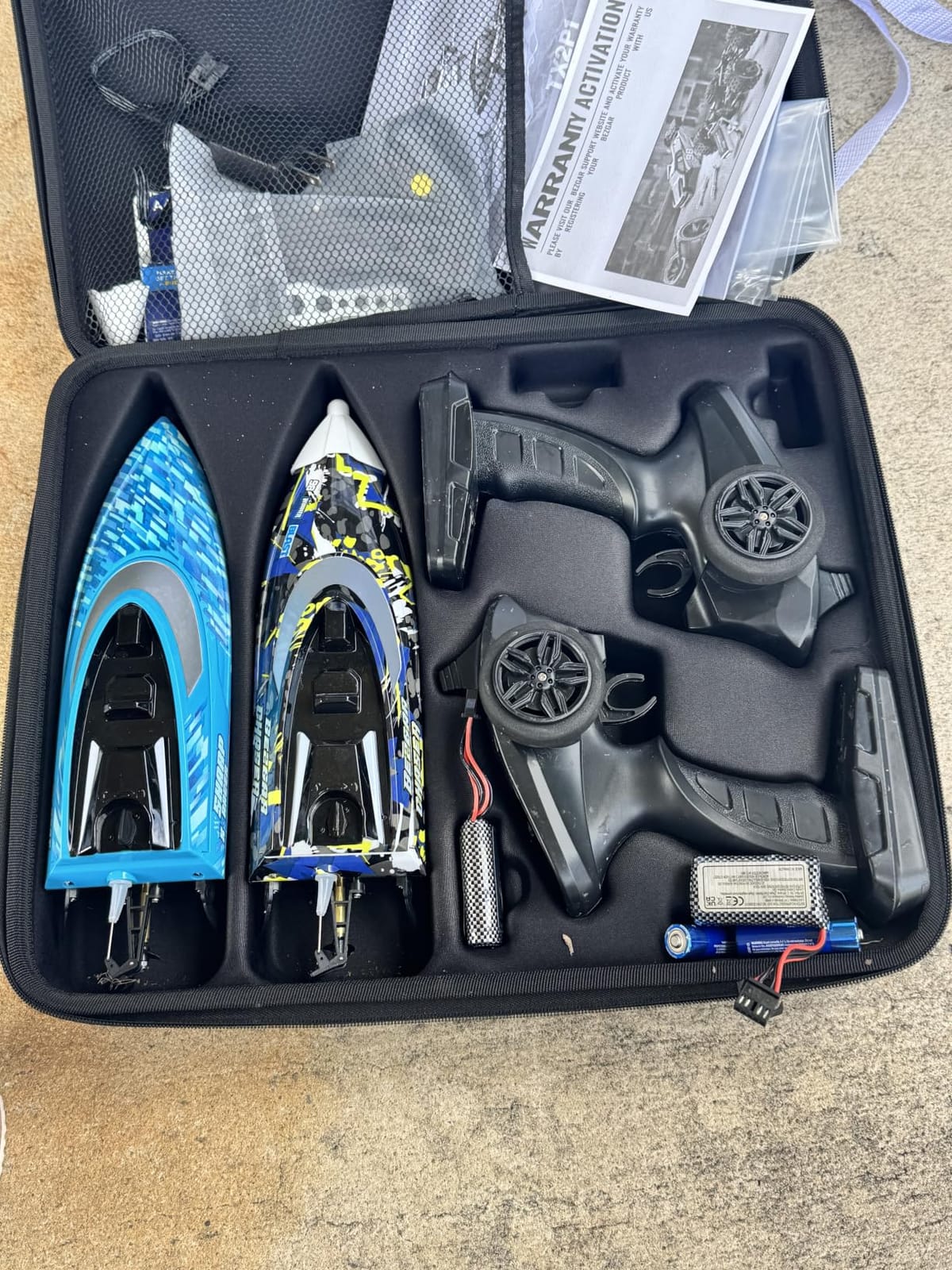 BEZGAR TX2P1,2 Packs 30 KPH RC Boats with Suitcase for Kids | 2 Packs 30 KPH High Speed; Portable Storage Suitcase; Remote control boats for Pools & Lakes customer photo 1