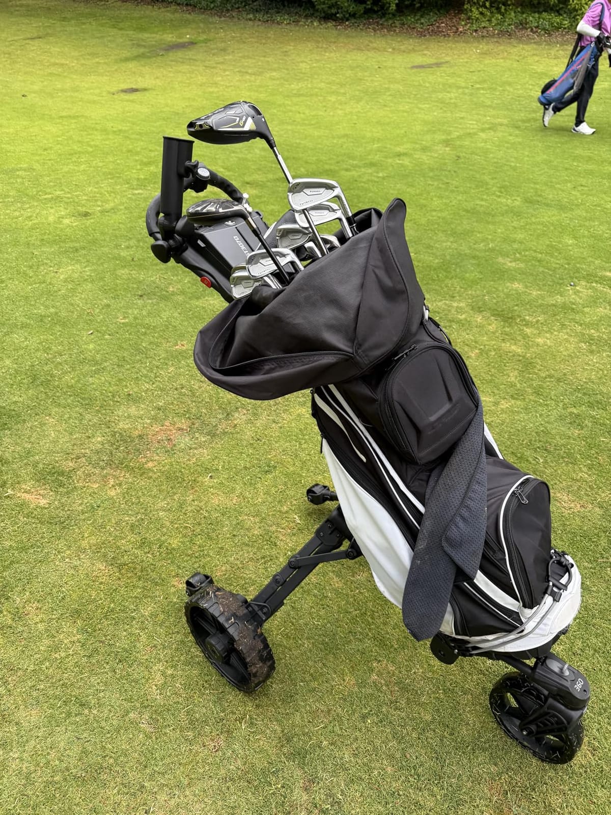KVV Electric Golf Push Cart with Remote Control, Super Compact and Lightweight Electric Golf Cart,Smallest Folding Size Electric Golf Cart, Suitable for All Terrains, and （Charcoal） customer photo 1