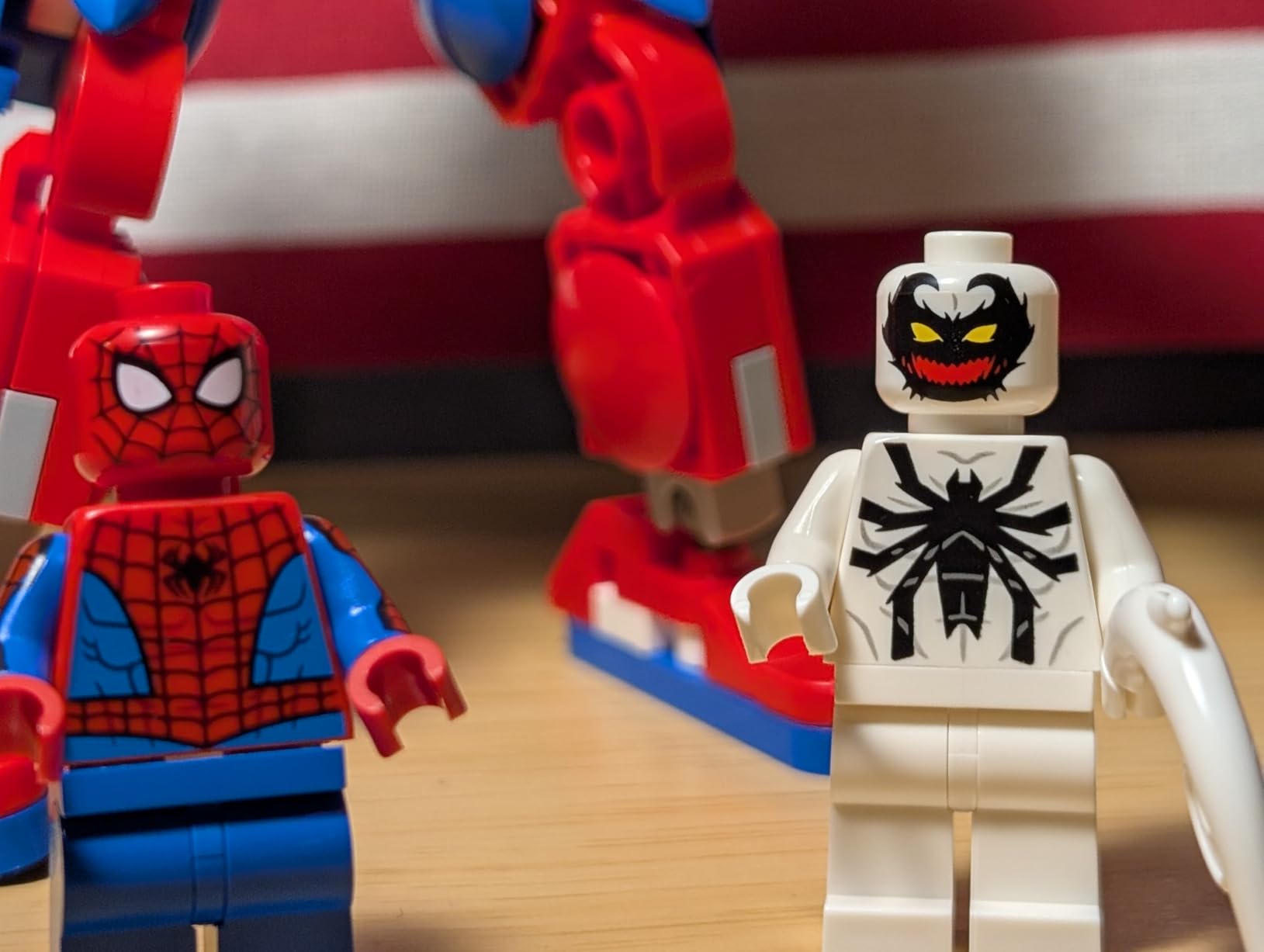 LEGO Marvel Spider-Man Mech vs. Anti-Venom Building Toy Set - Spider-Man Toy for Kids, Boys and Girls, Ages 6+ - Buildable Action Figure - Superhero Gift for Birthday - 76308 customer photo 1