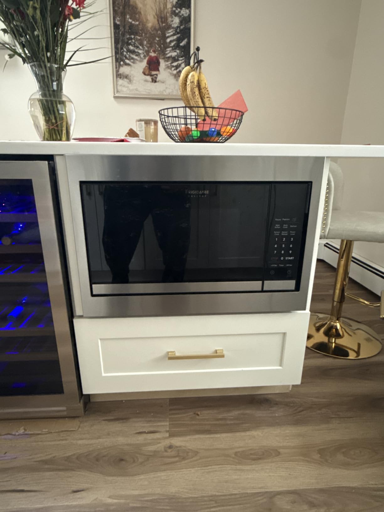 Frigidaire Gallery Series GMBS3068BF 2.2 cu. ft. Built-in Microwave Oven, Trim Kit Sold Separately customer photo 1